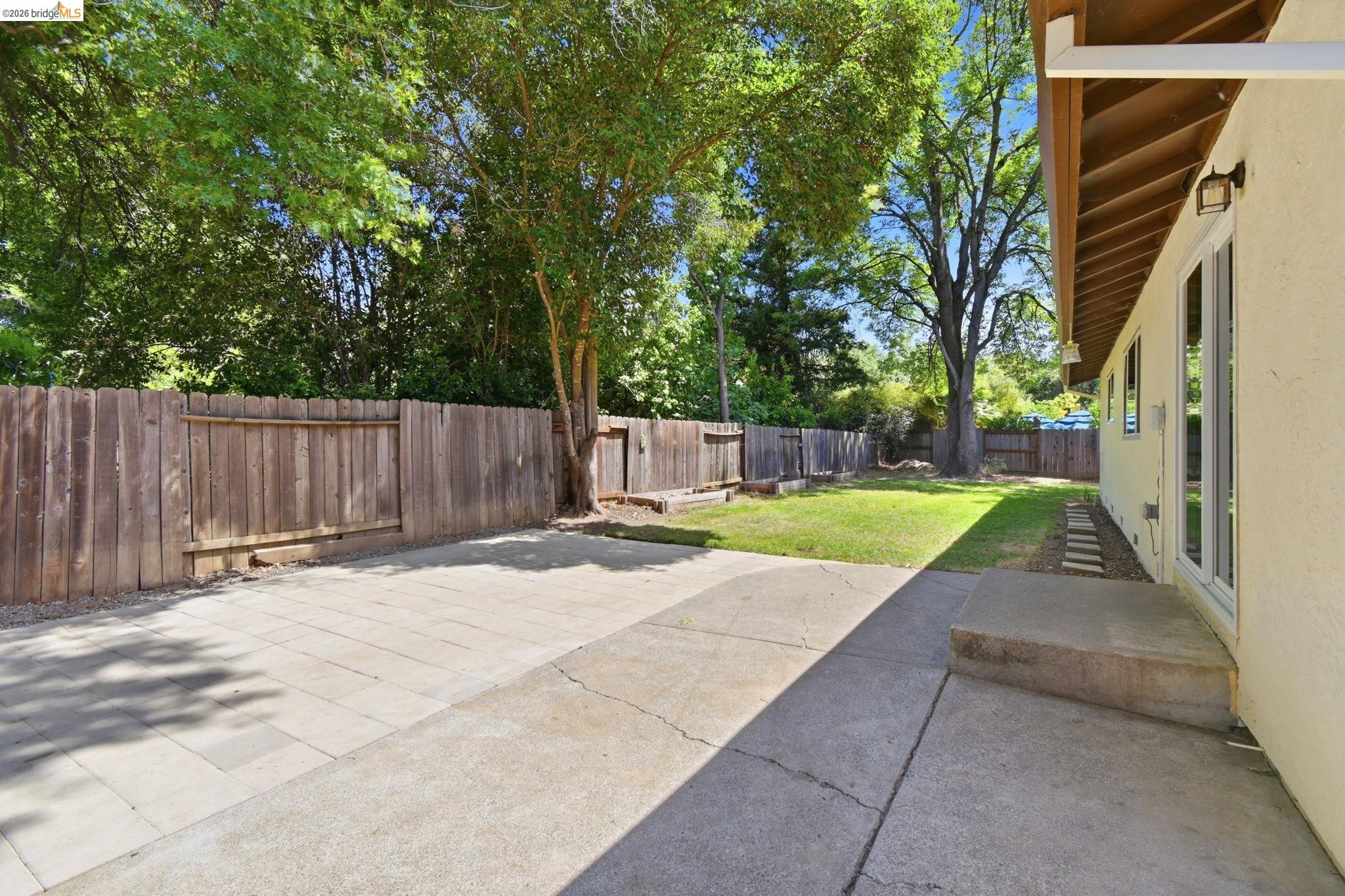 224 Amherst Ct