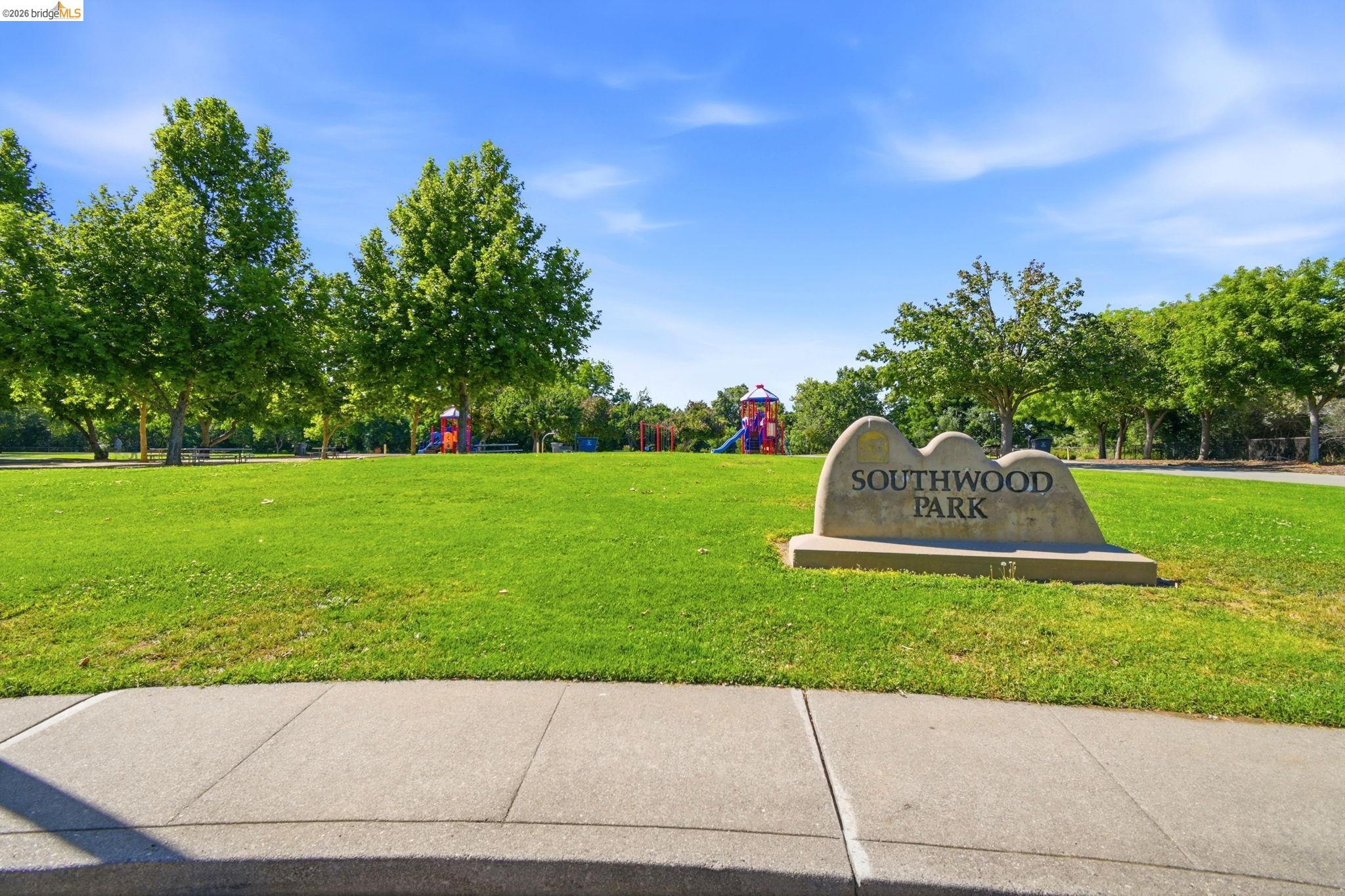 224 Amherst Ct