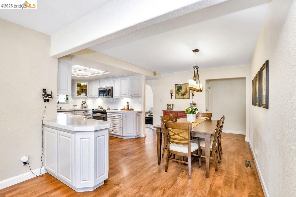 3143 Ponderosa Way
