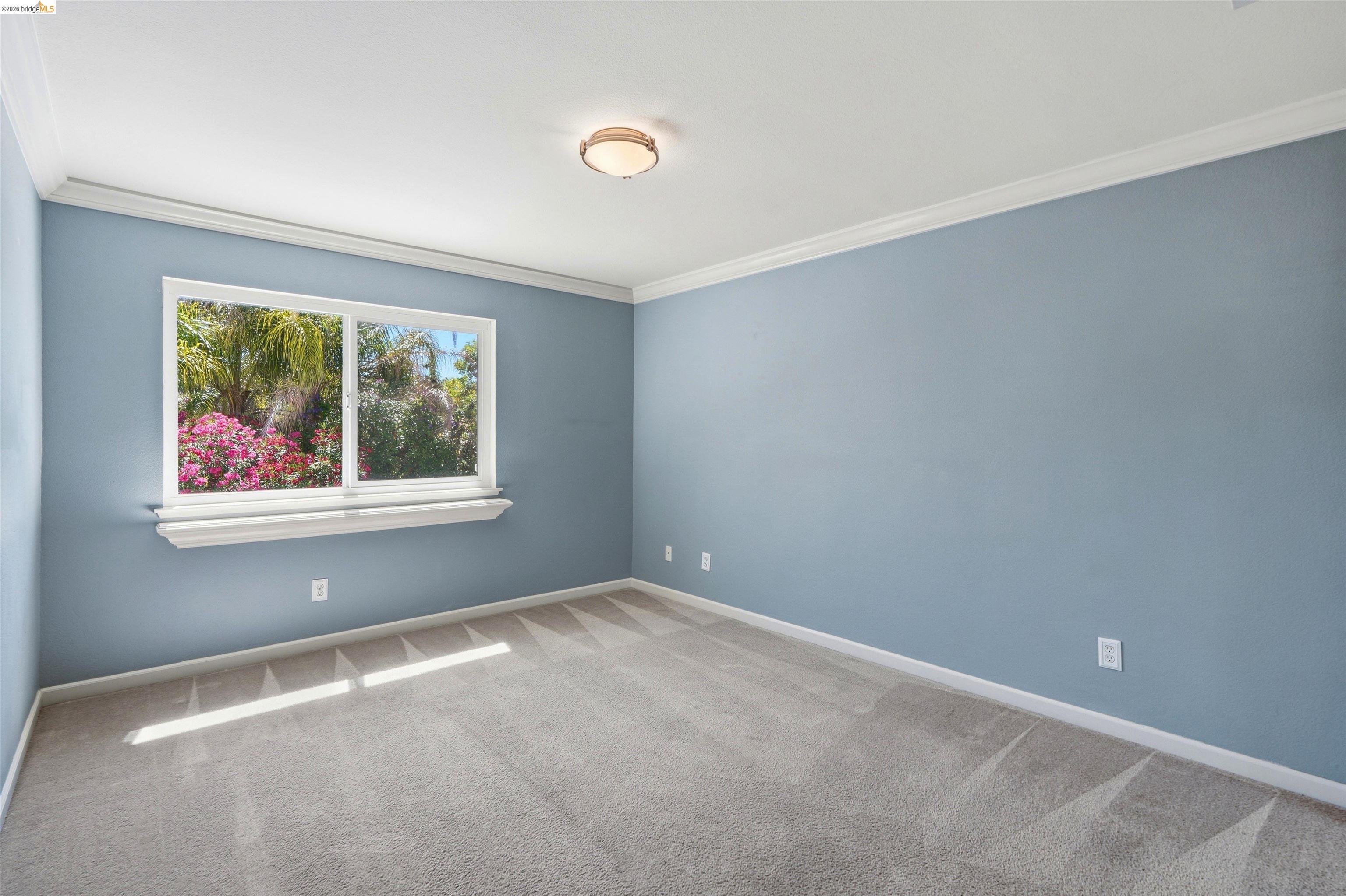 5048 Botting Ct