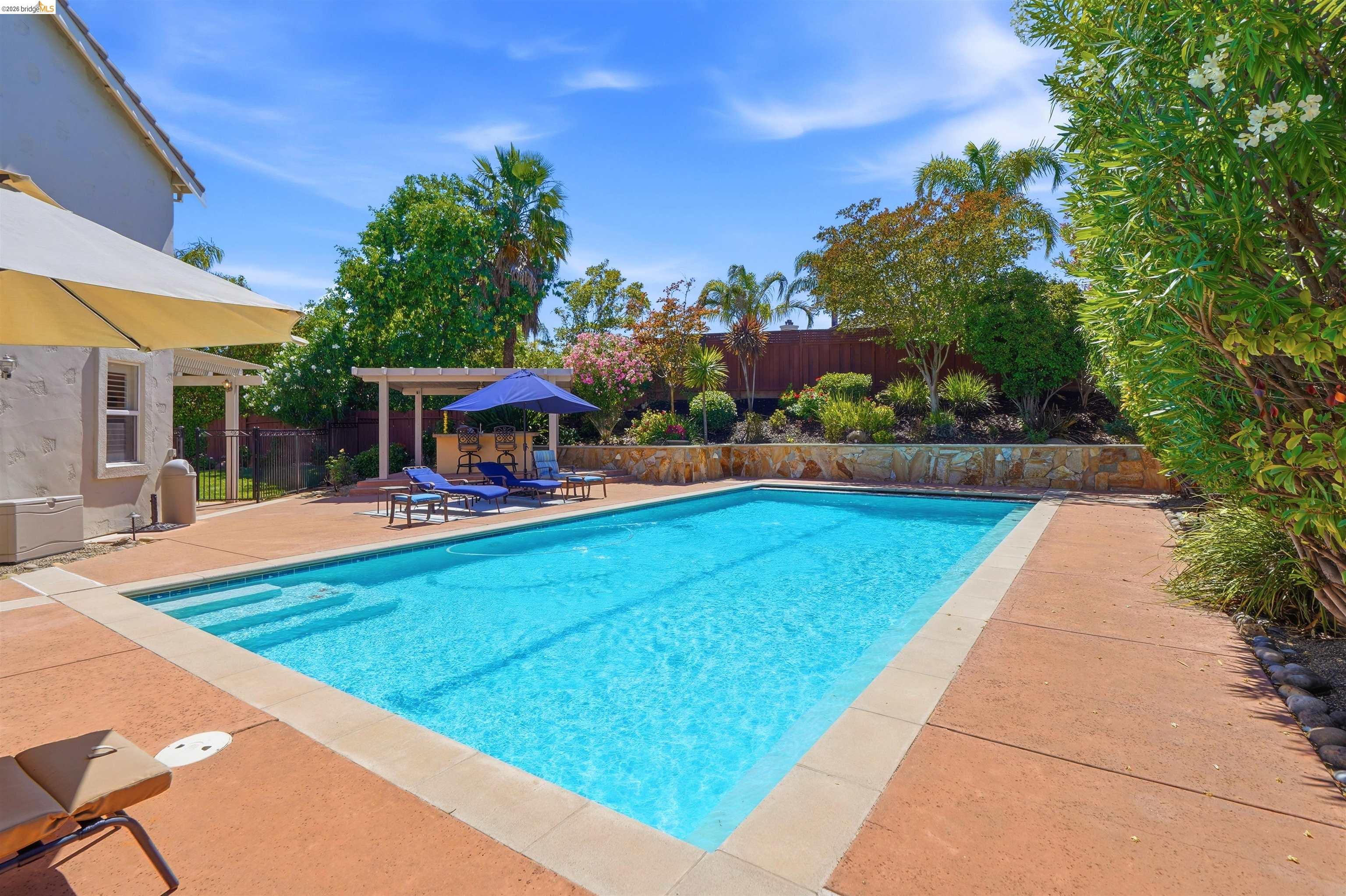 5048 Botting Ct