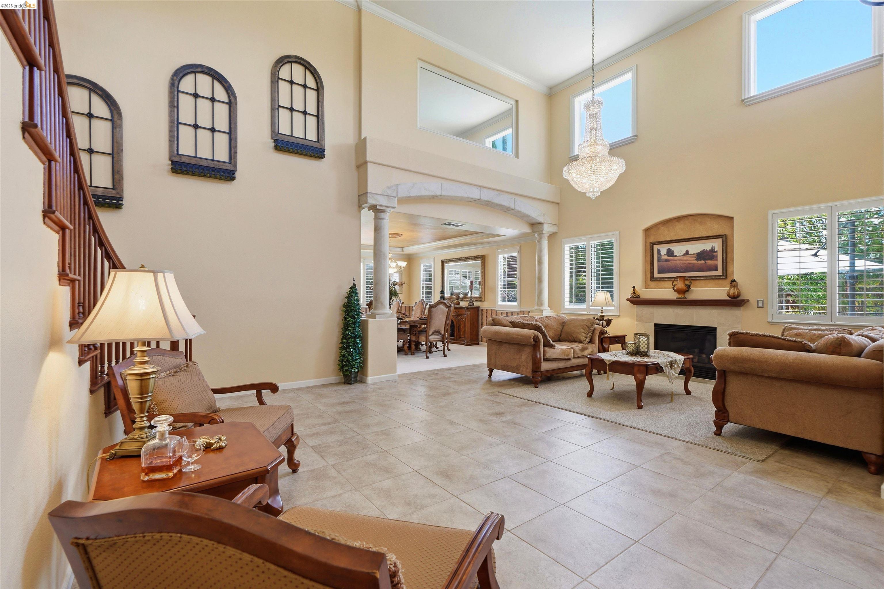5048 Botting Ct