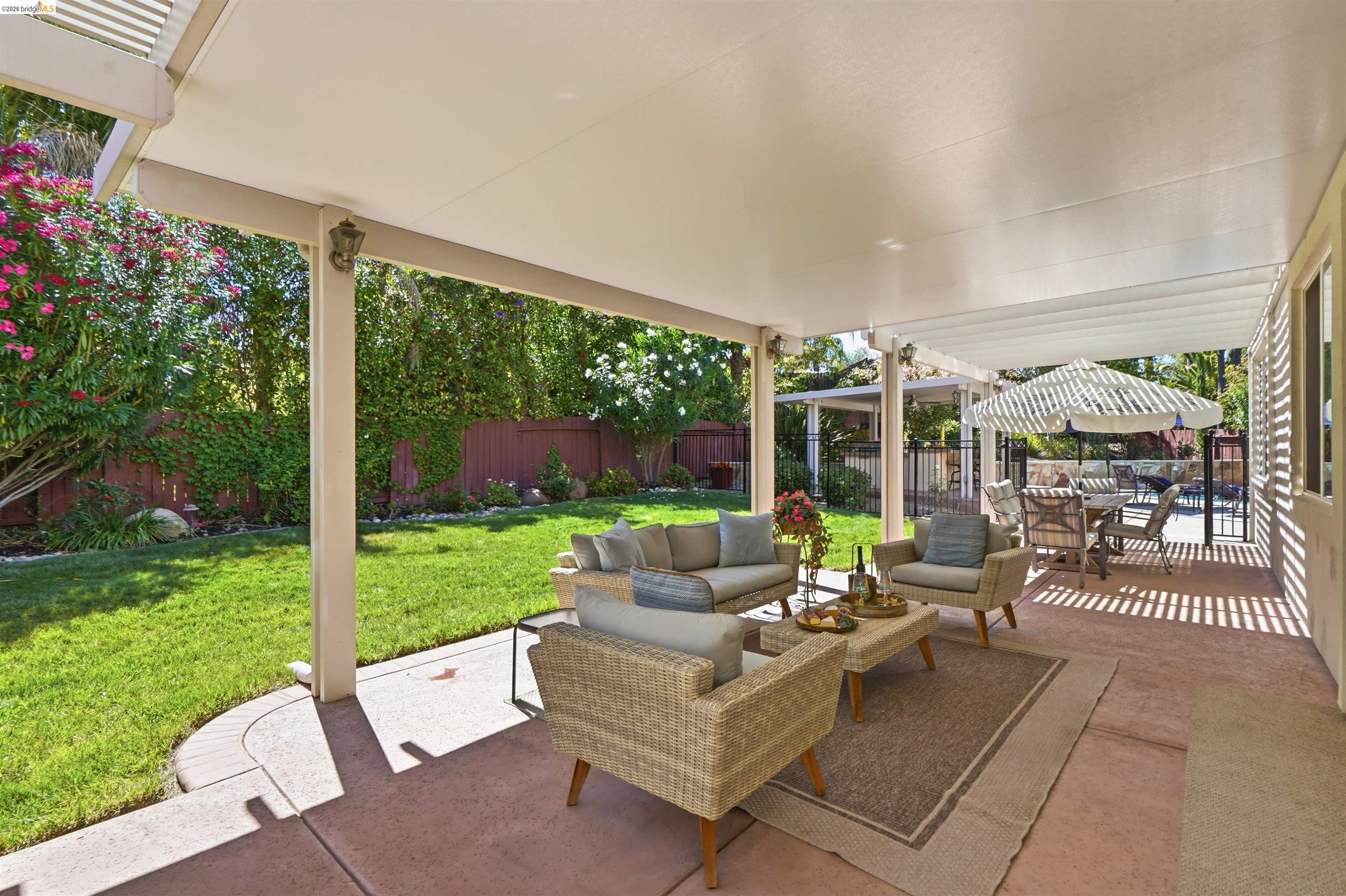 5048 Botting Ct
