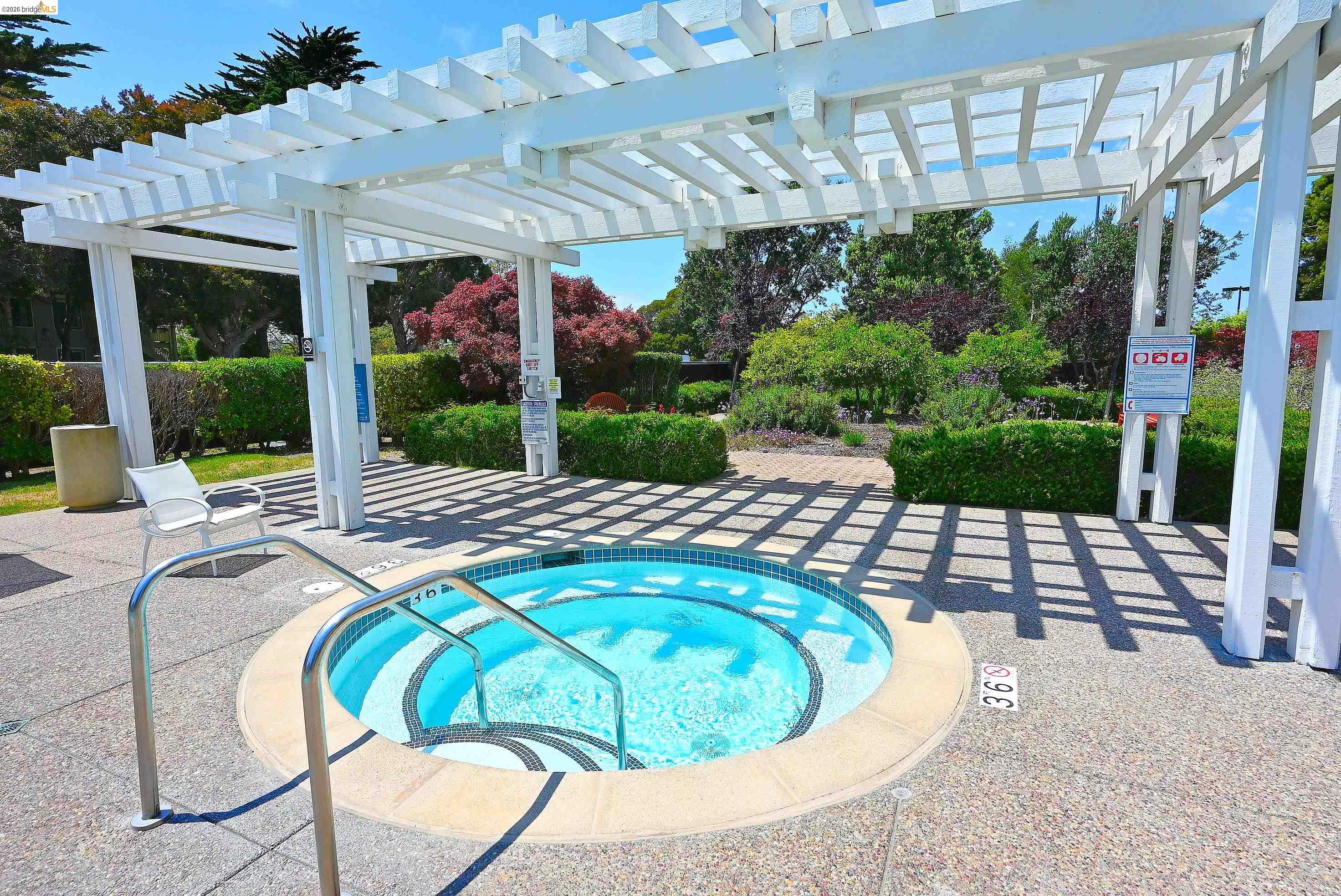 58 Marina Lakes Dr