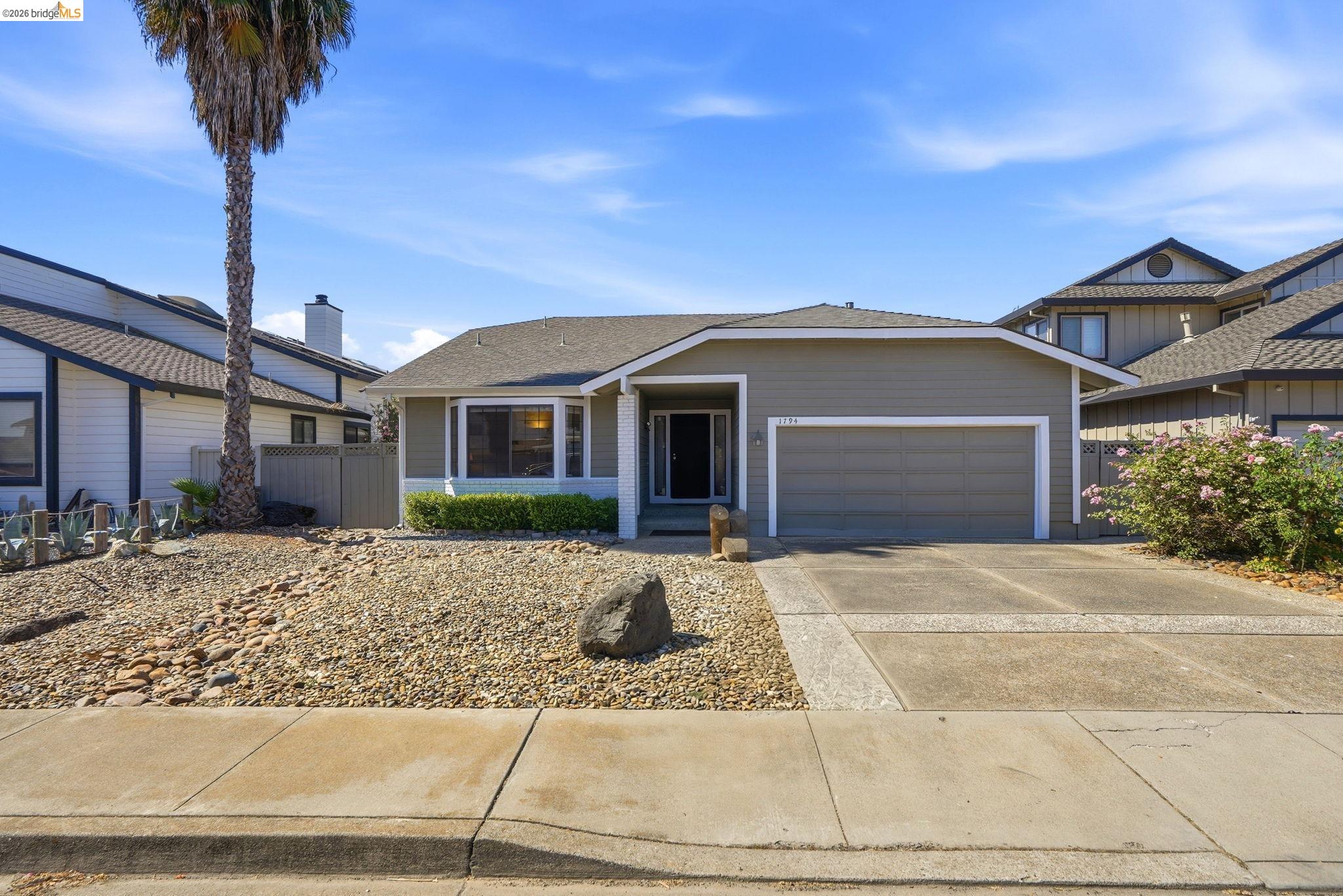 1794 Seal Way