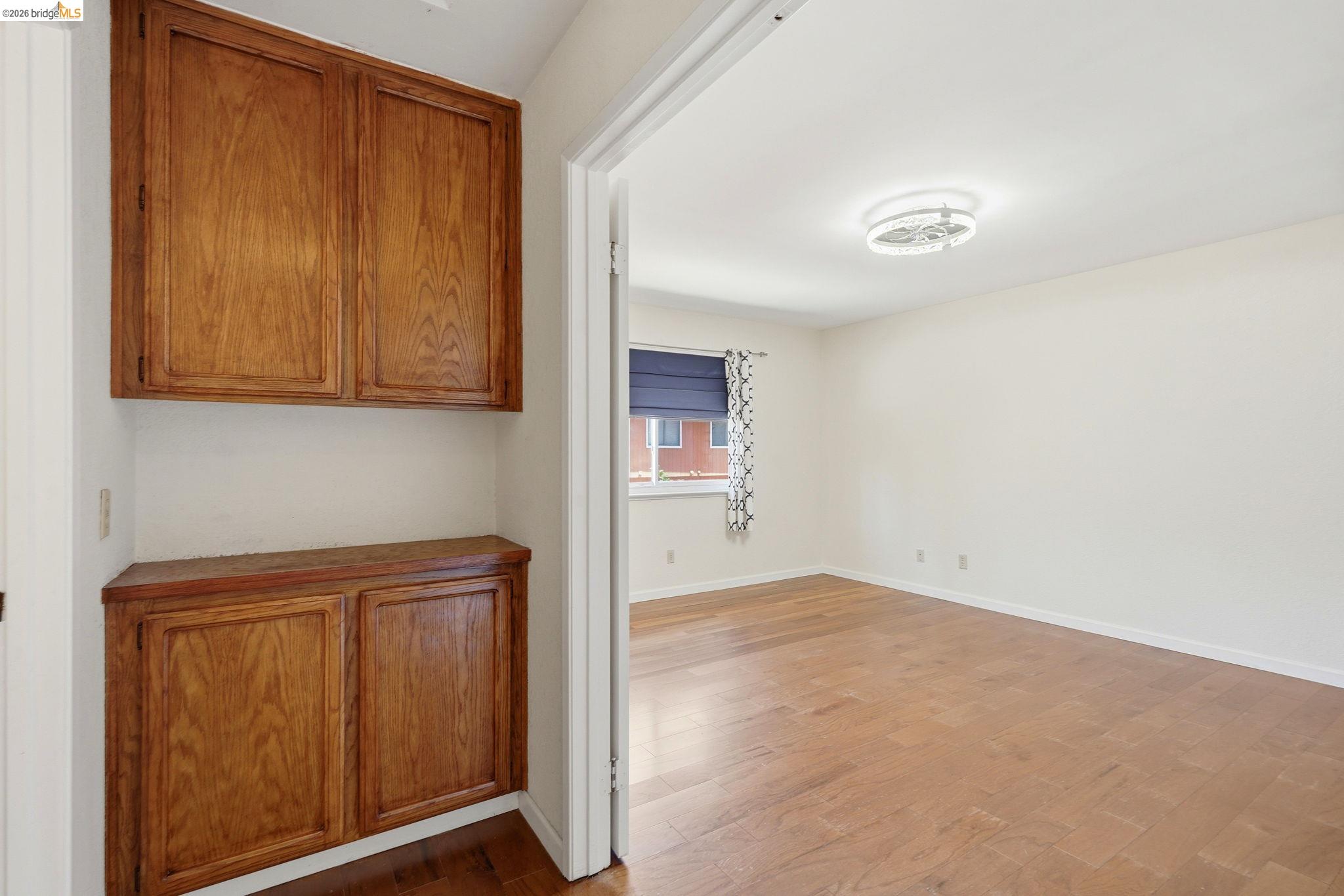 224 Sandy Cove Ln