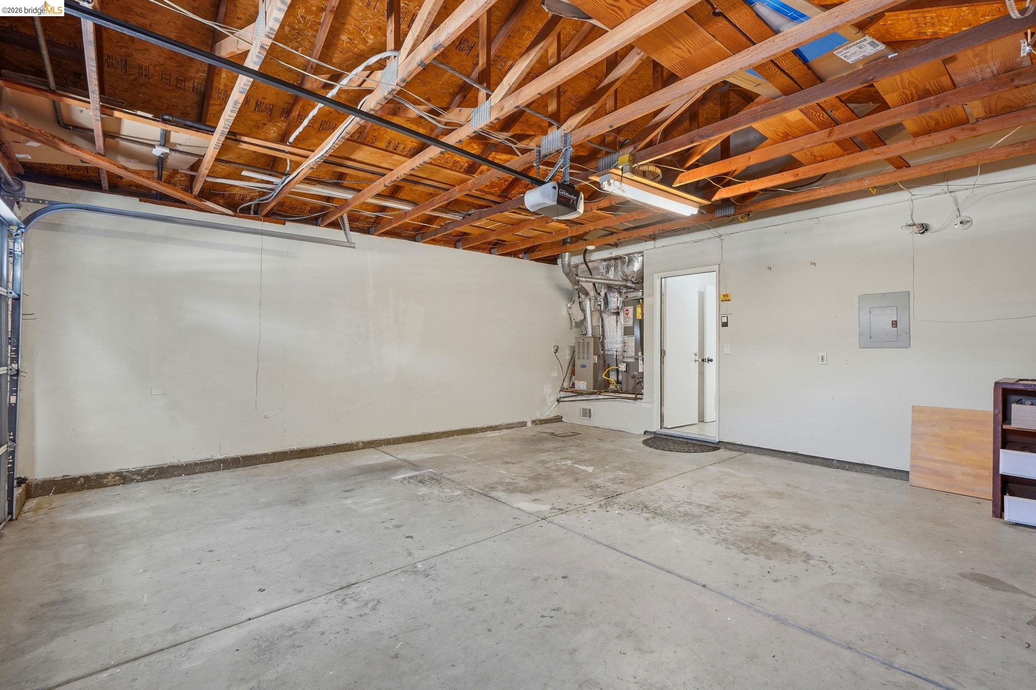 224 Sandy Cove Ln