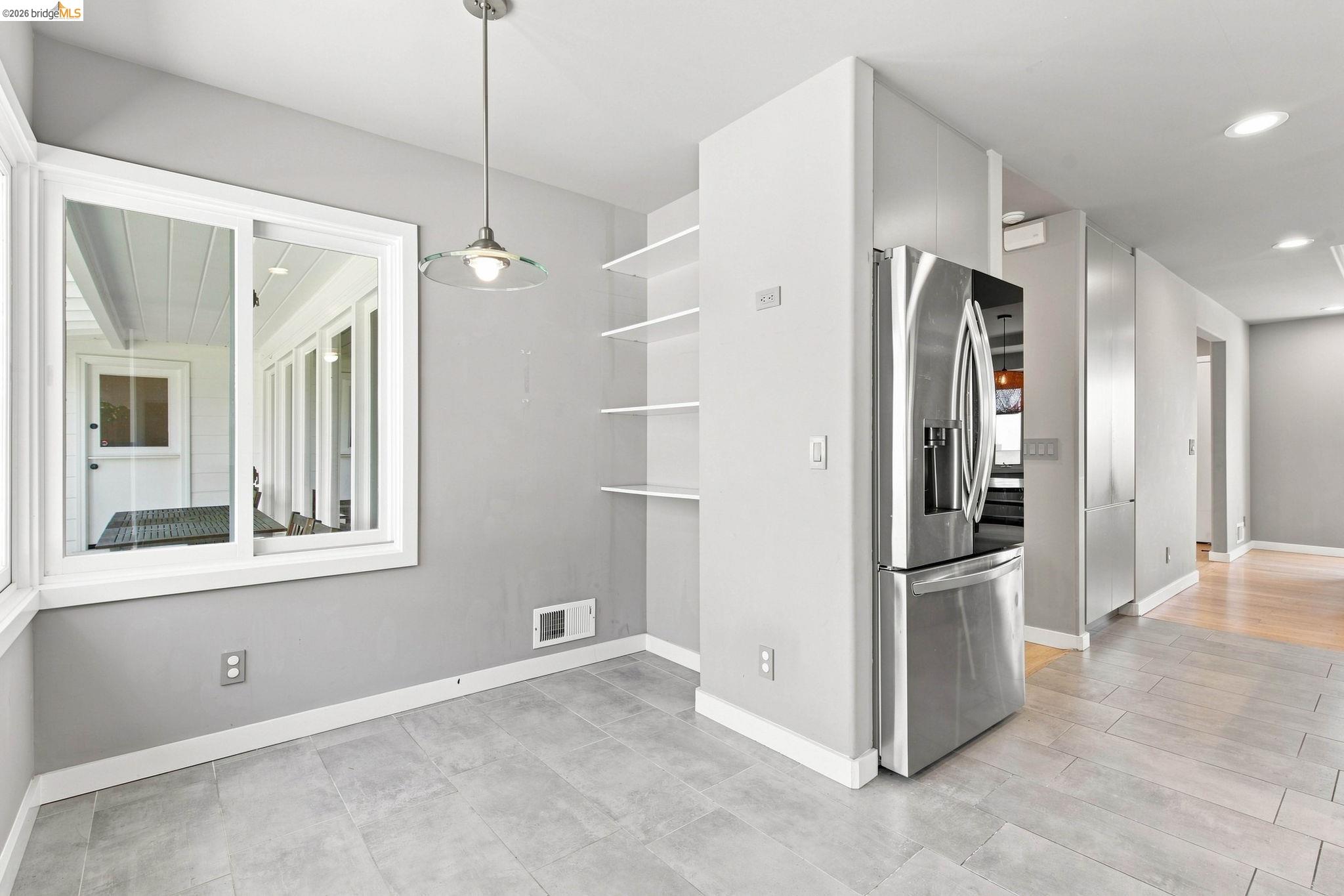 26 Dudley Ct