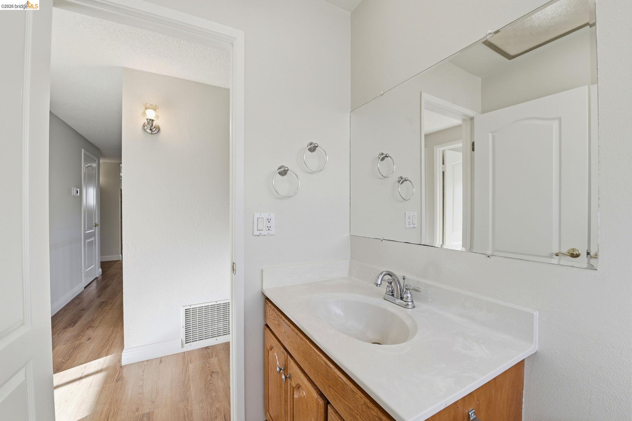 2866 Coleman Pl