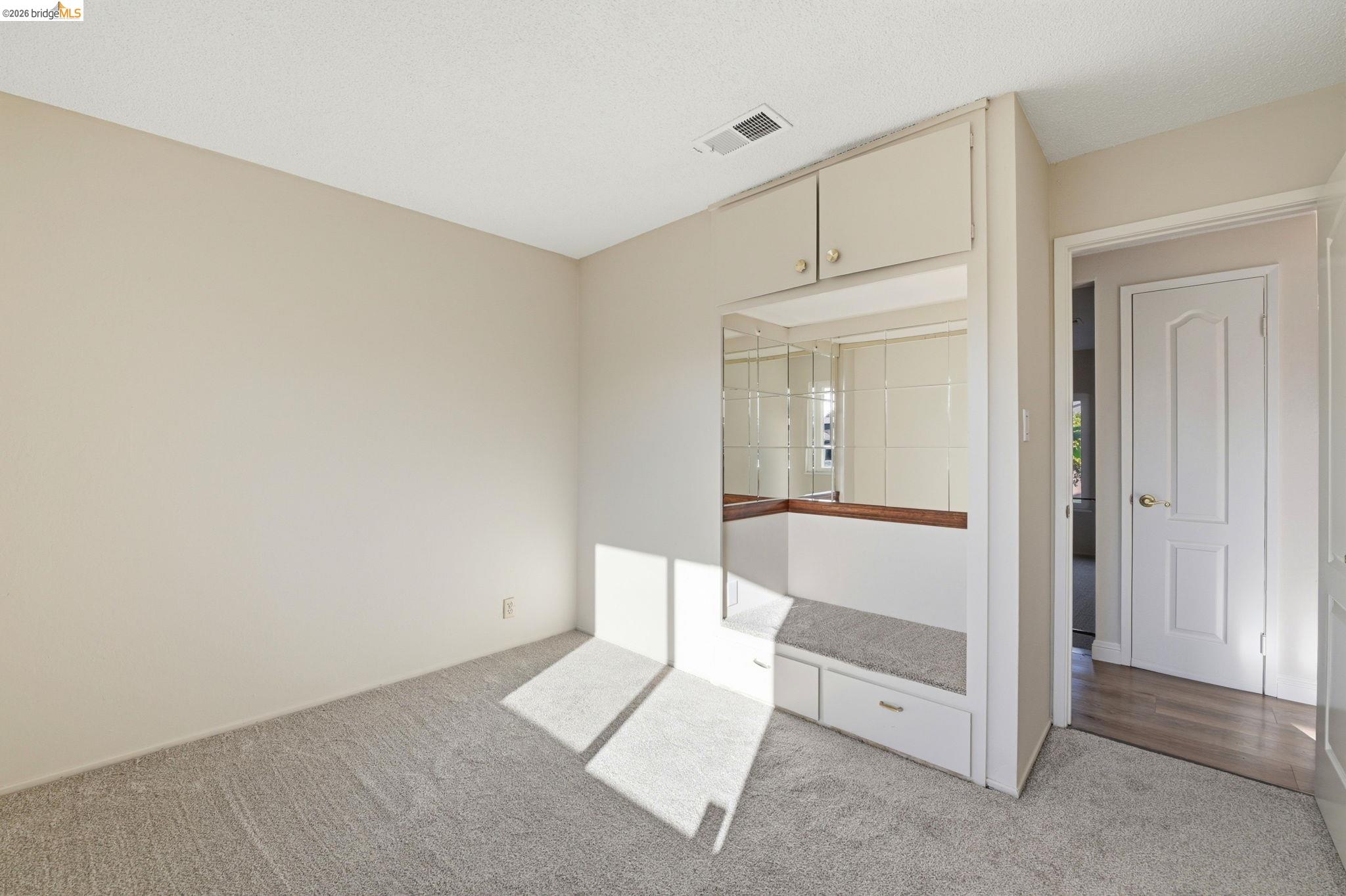 2866 Coleman Pl
