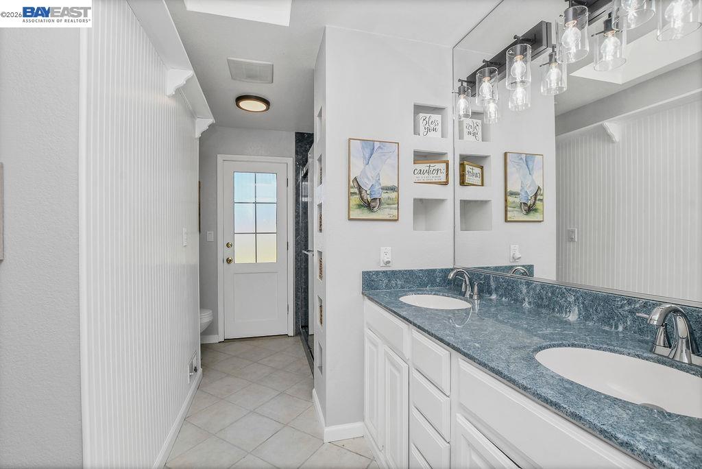 3036 Frandoras Cir