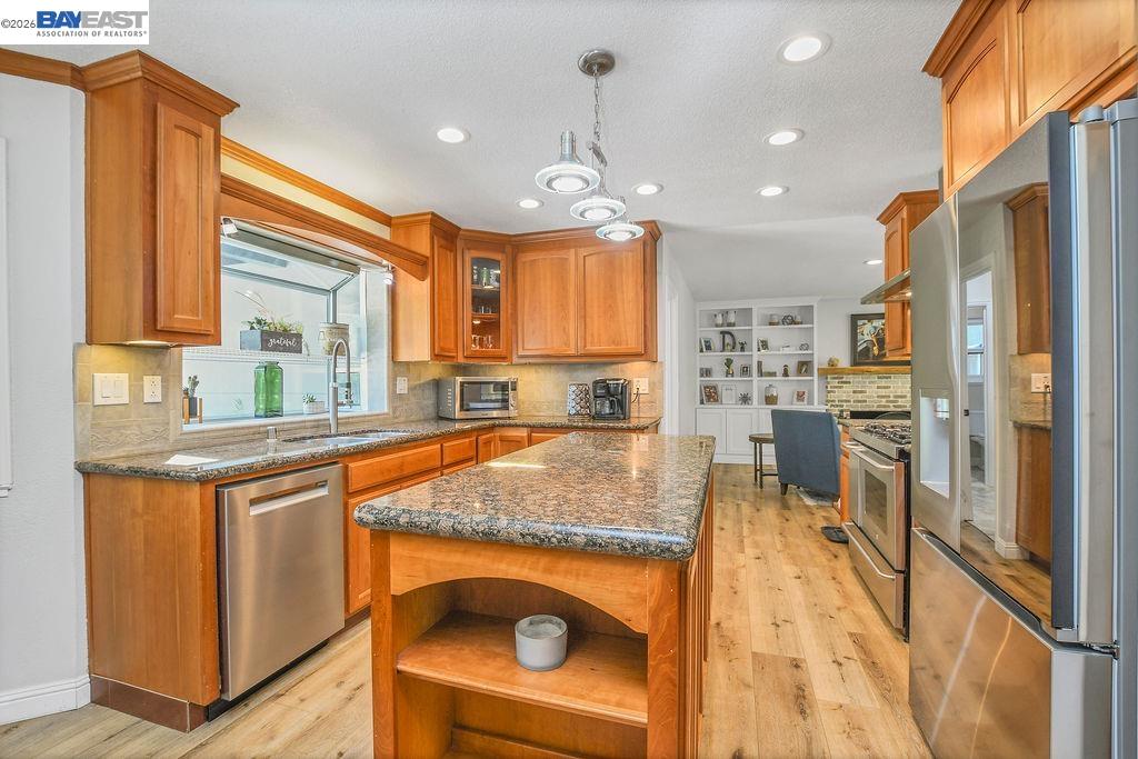 3036 Frandoras Cir
