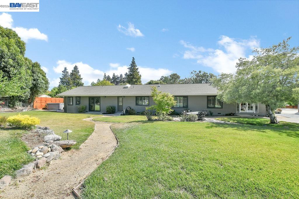 3036 Frandoras Cir
