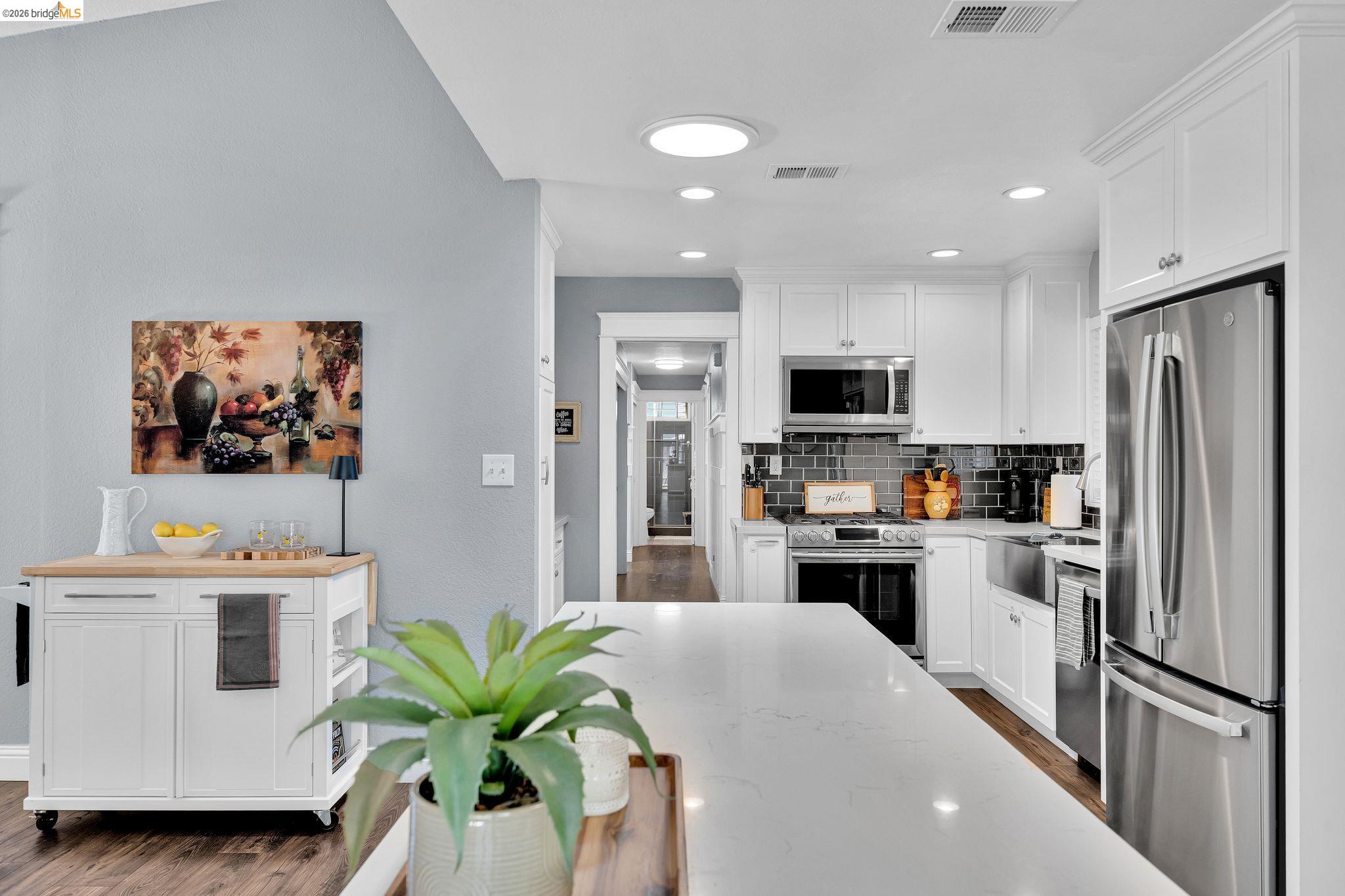 907 Dorchester Cir