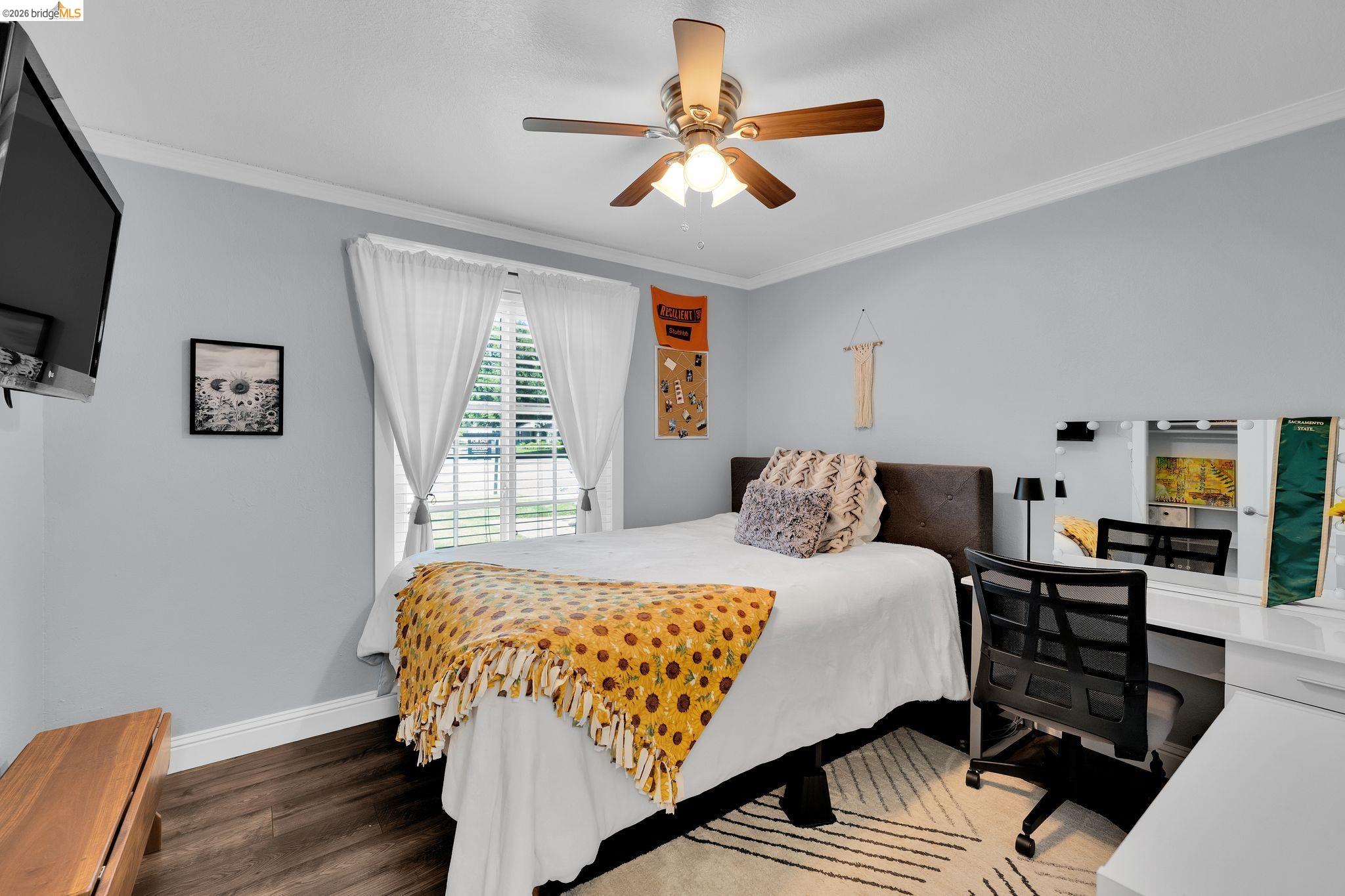 907 Dorchester Cir