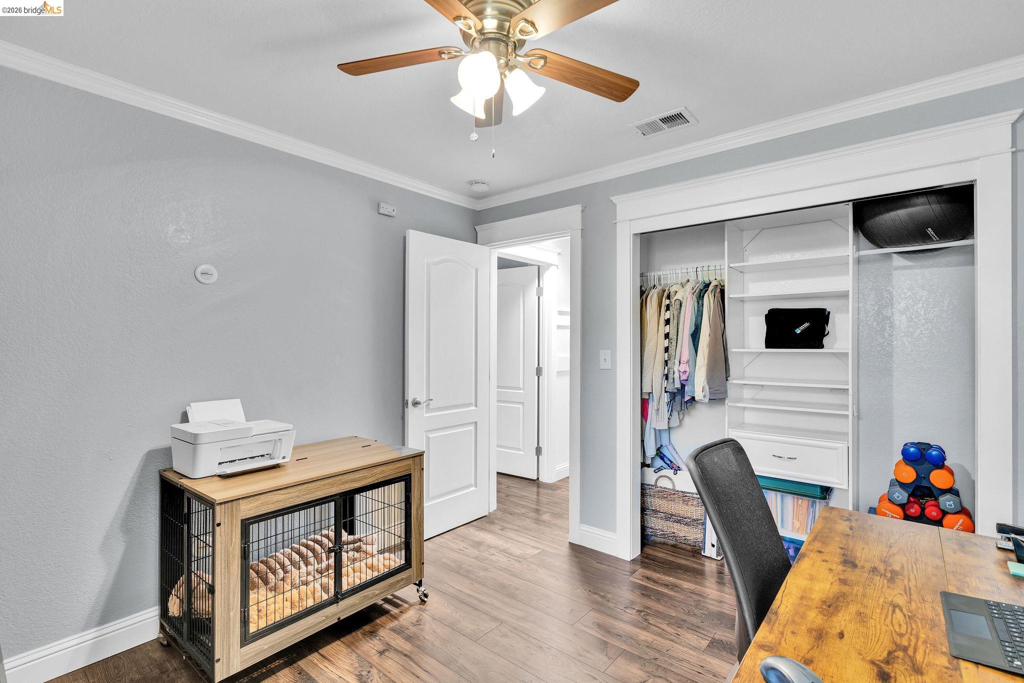 907 Dorchester Cir
