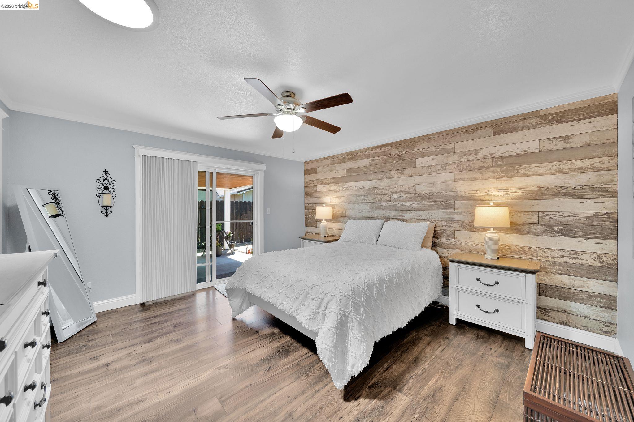 907 Dorchester Cir