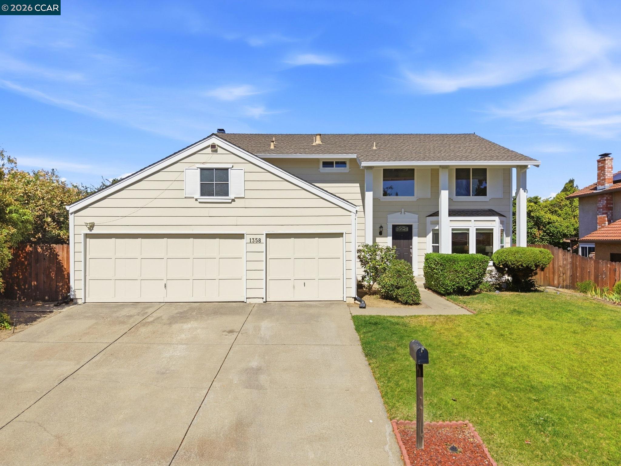1358 Shade Oak Ln