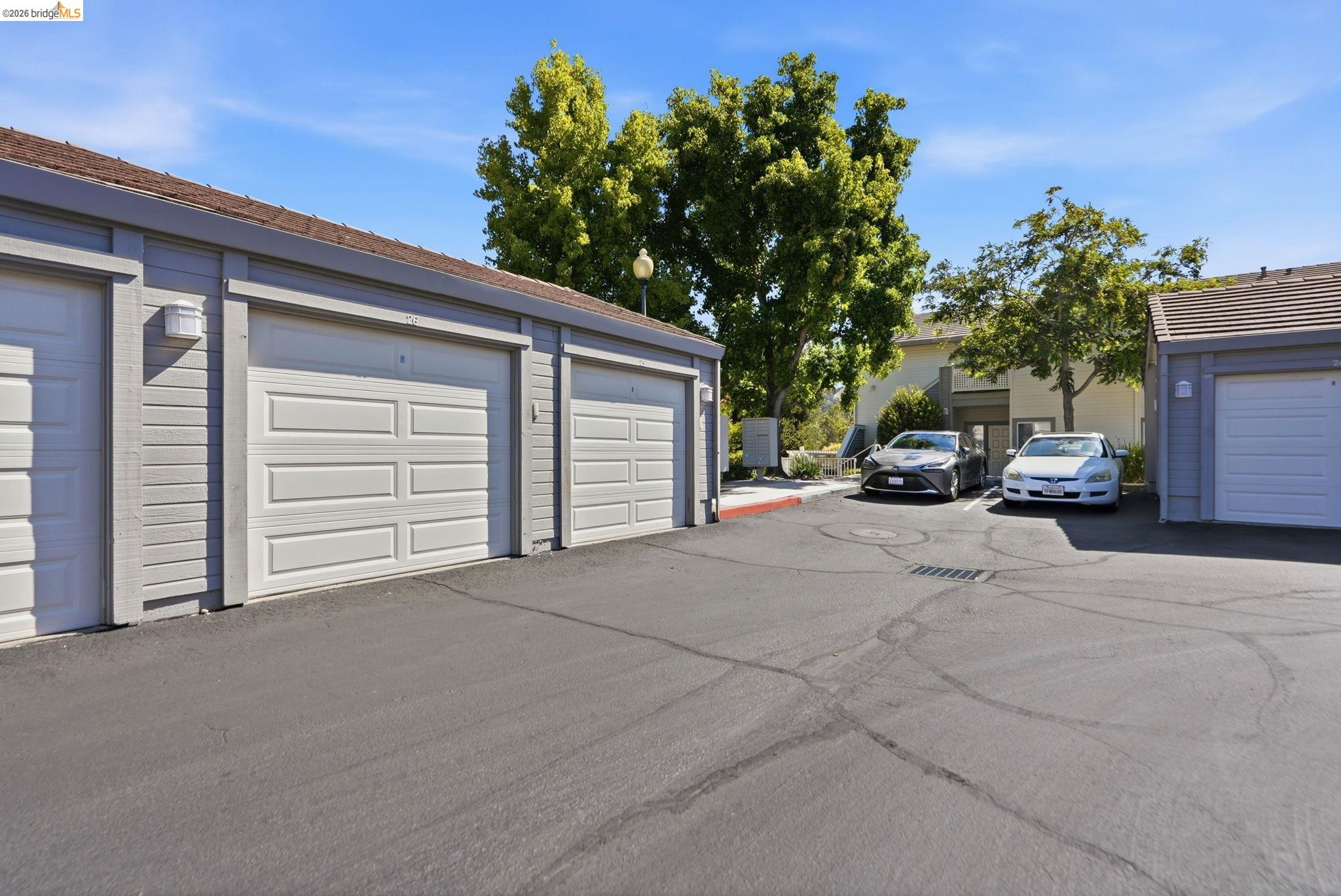 243 Florence Ct