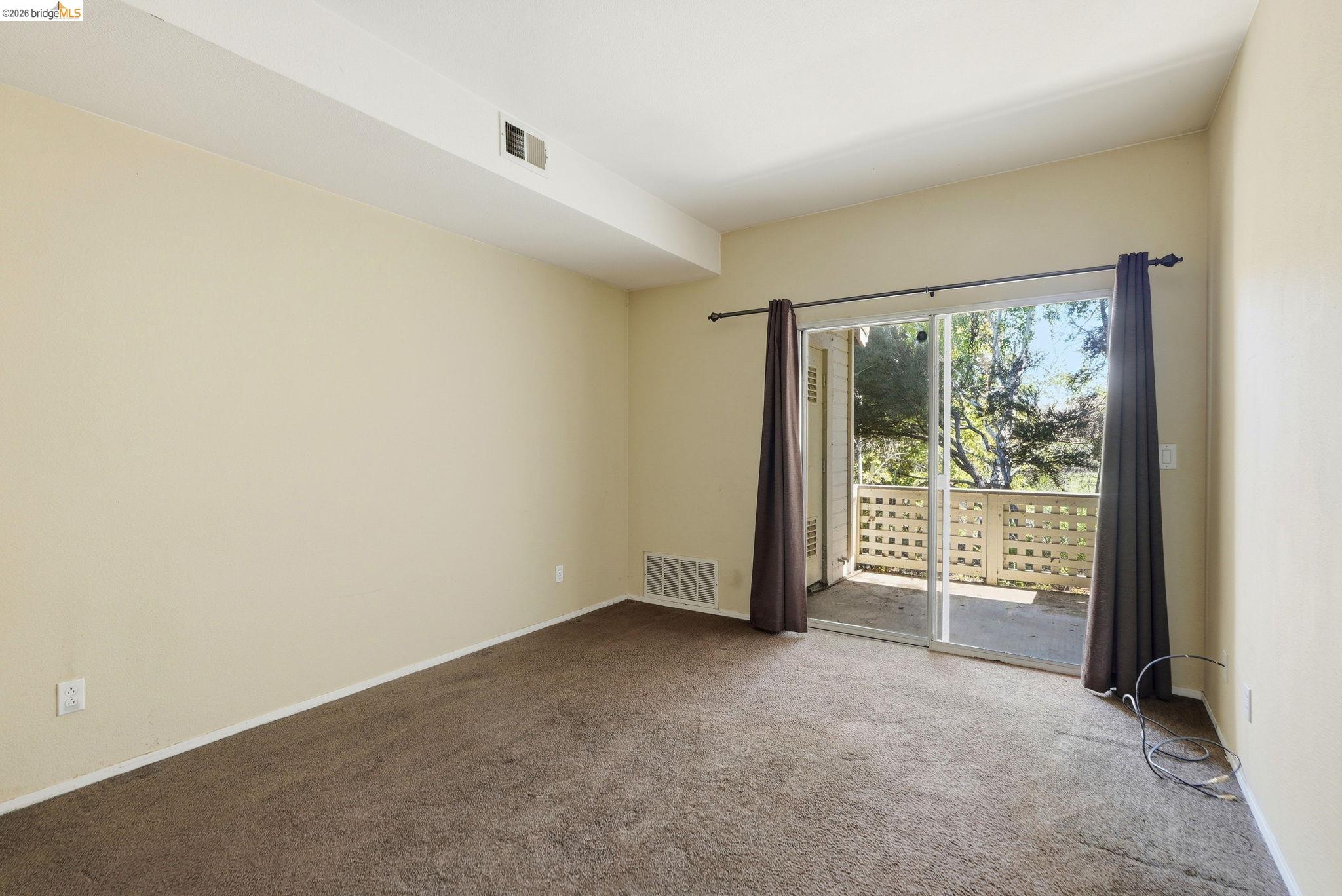 243 Florence Ct