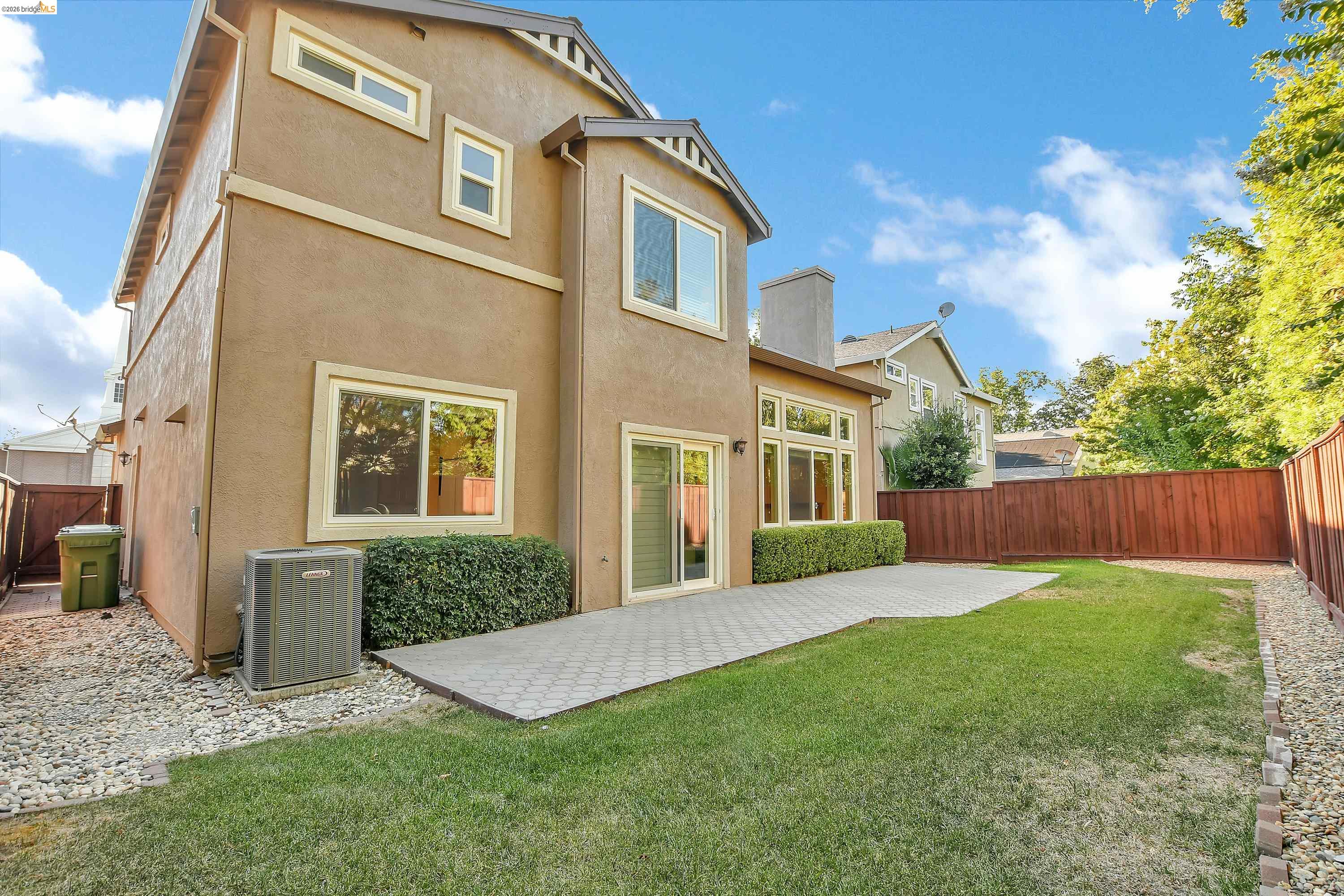 1870 Highland Way