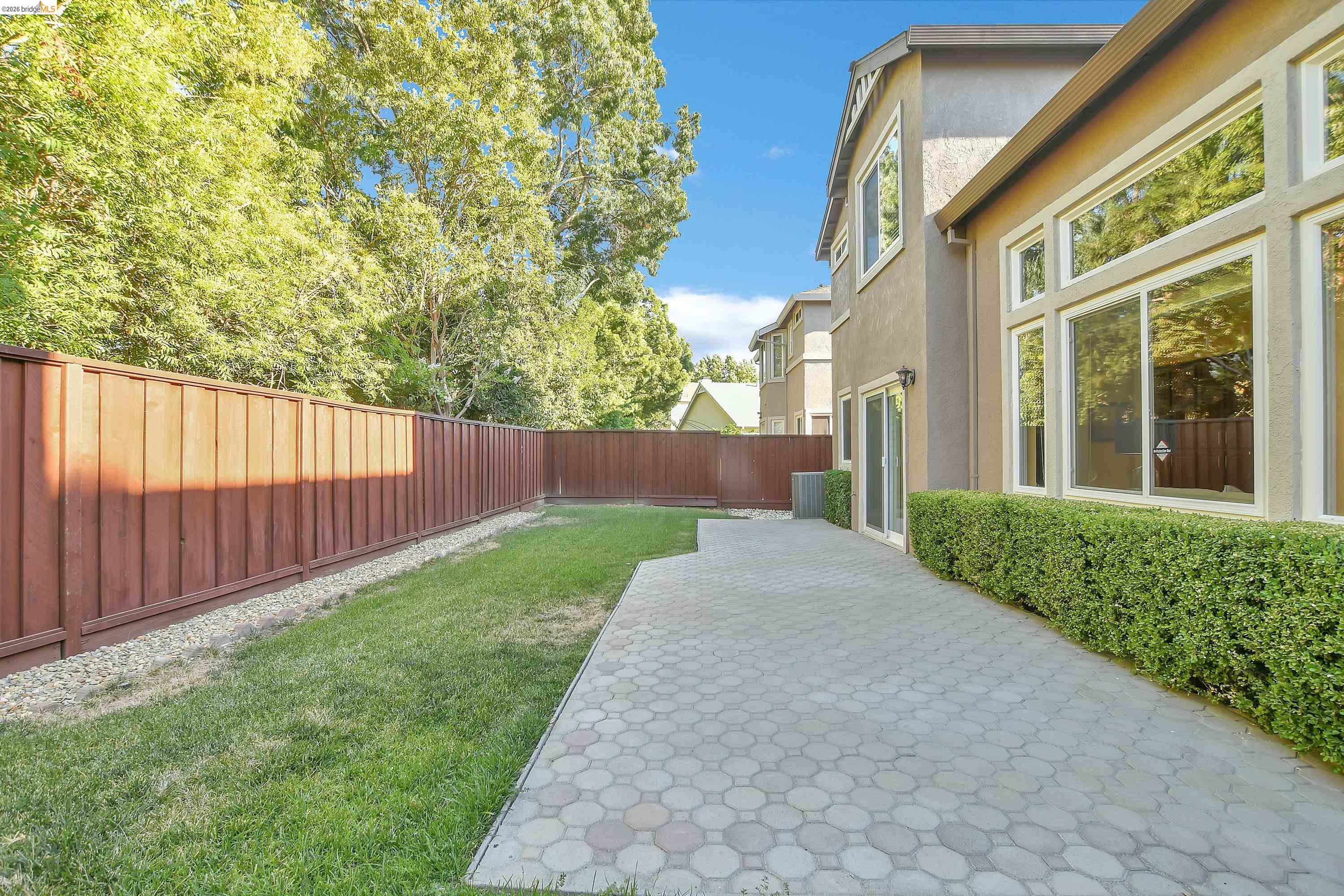 1870 Highland Way