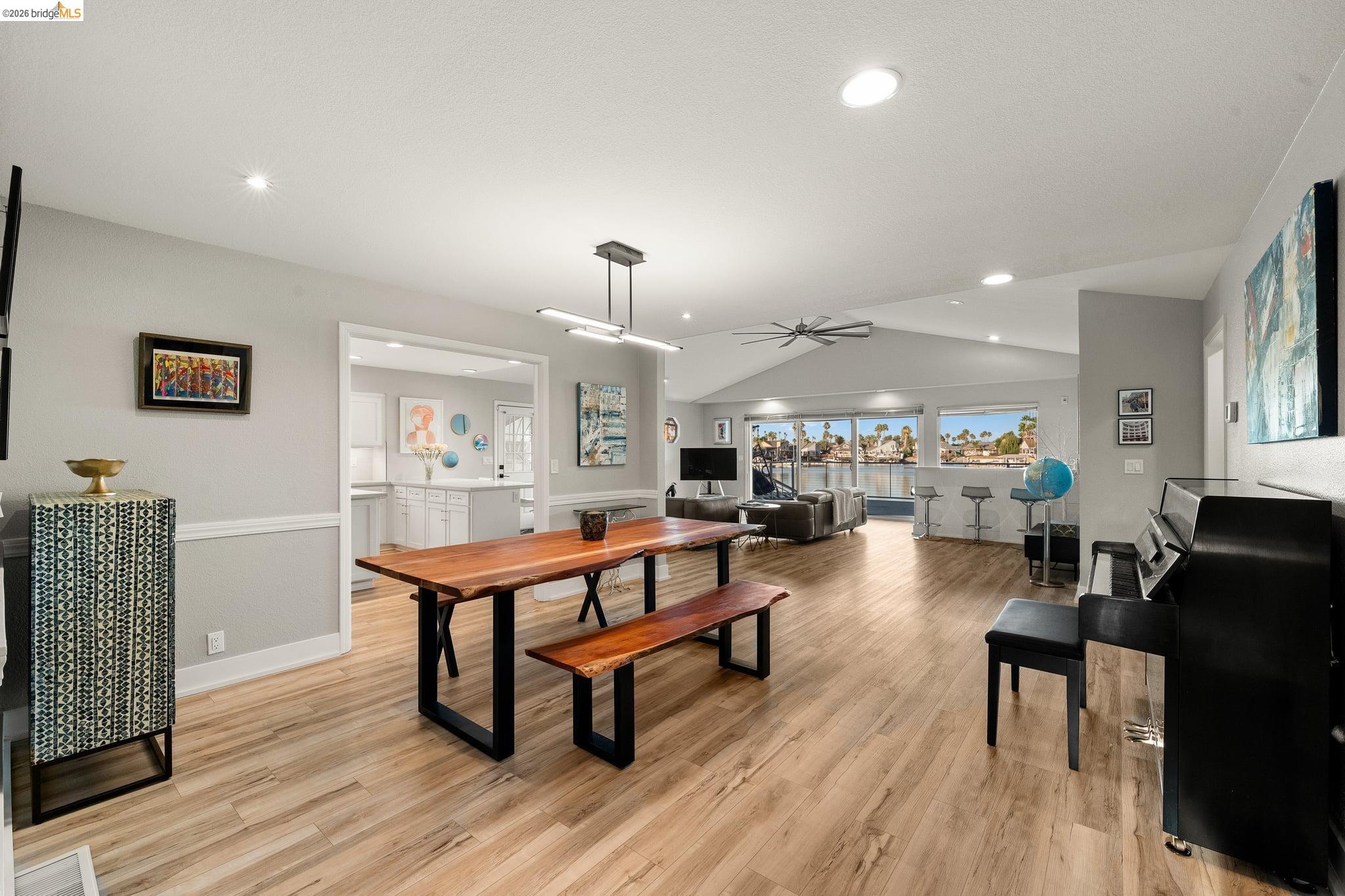 2293 Reef Ct