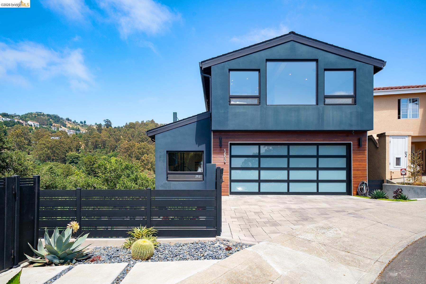 5656 Buena Vista Avenue