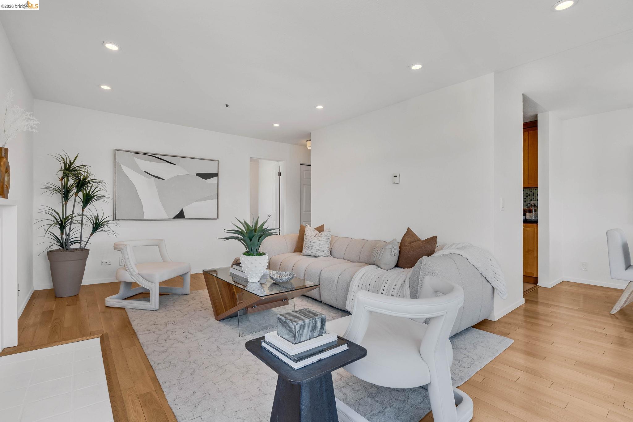 322 Hanover Ave # 512
