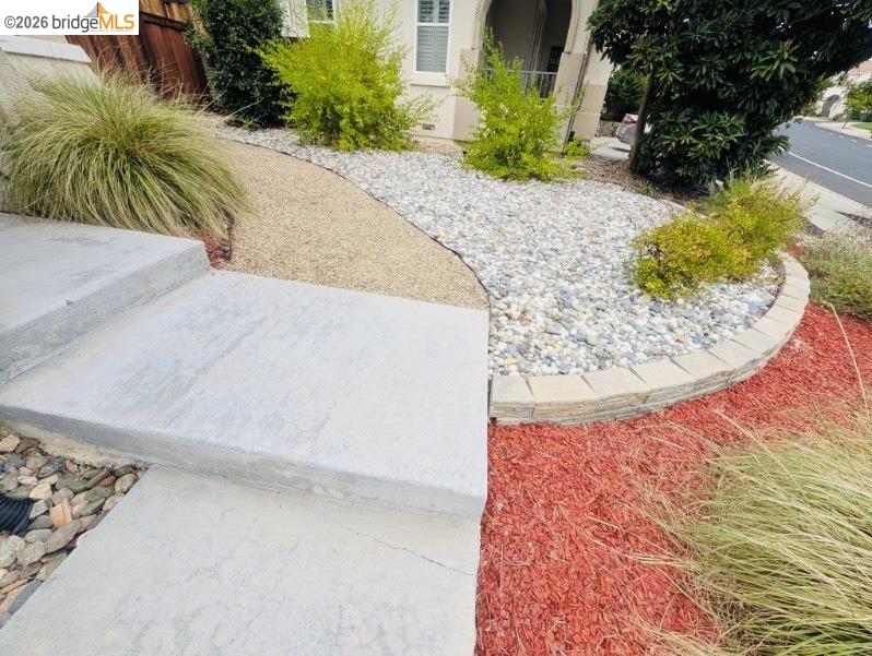 2691 Presidio Dr
