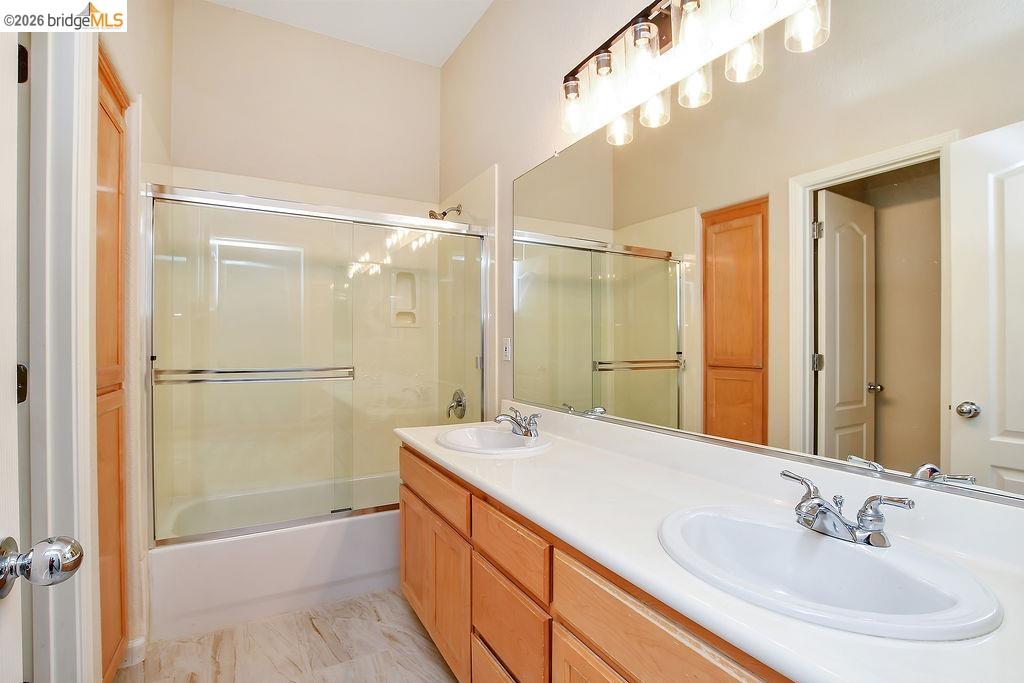 2691 Presidio Dr