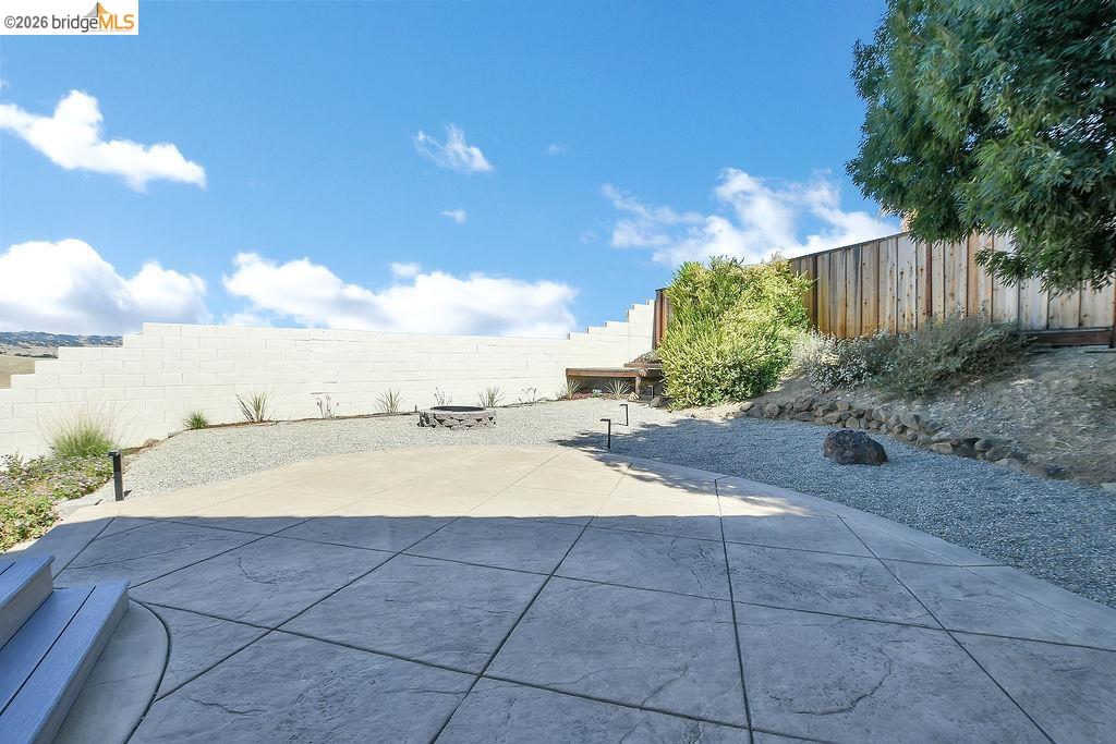 2691 Presidio Dr