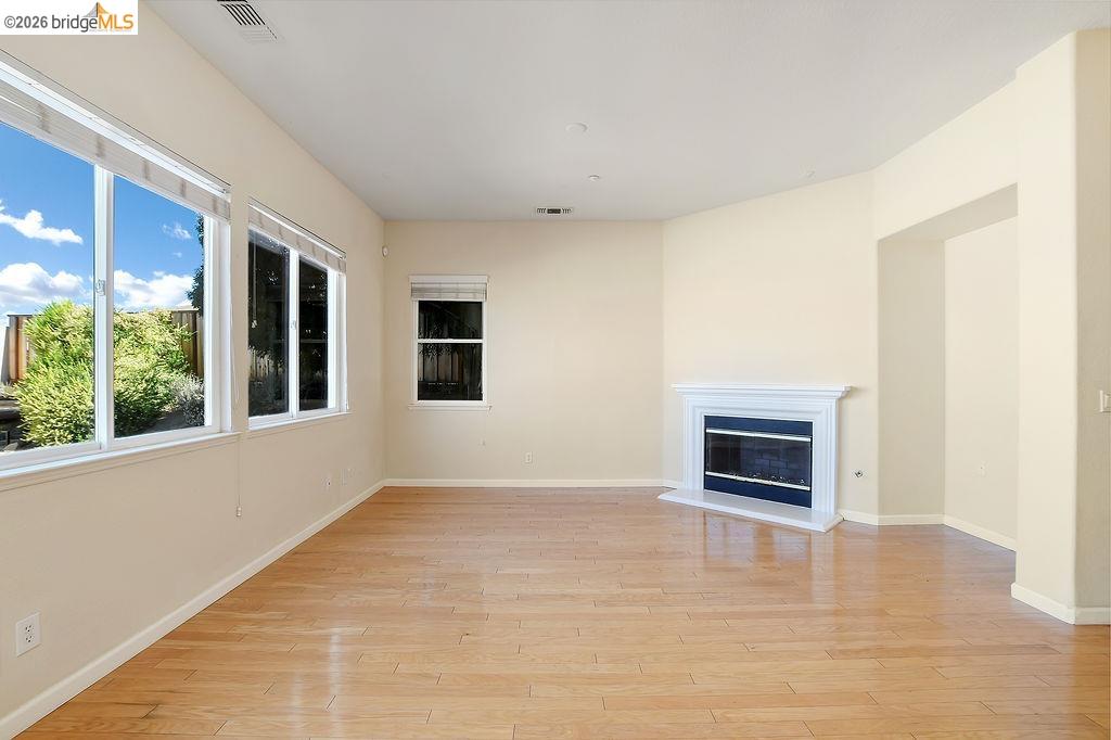 2691 Presidio Dr