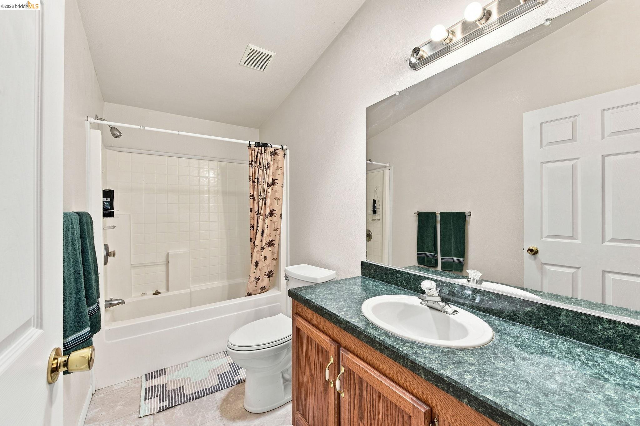 5685 Cody Dr