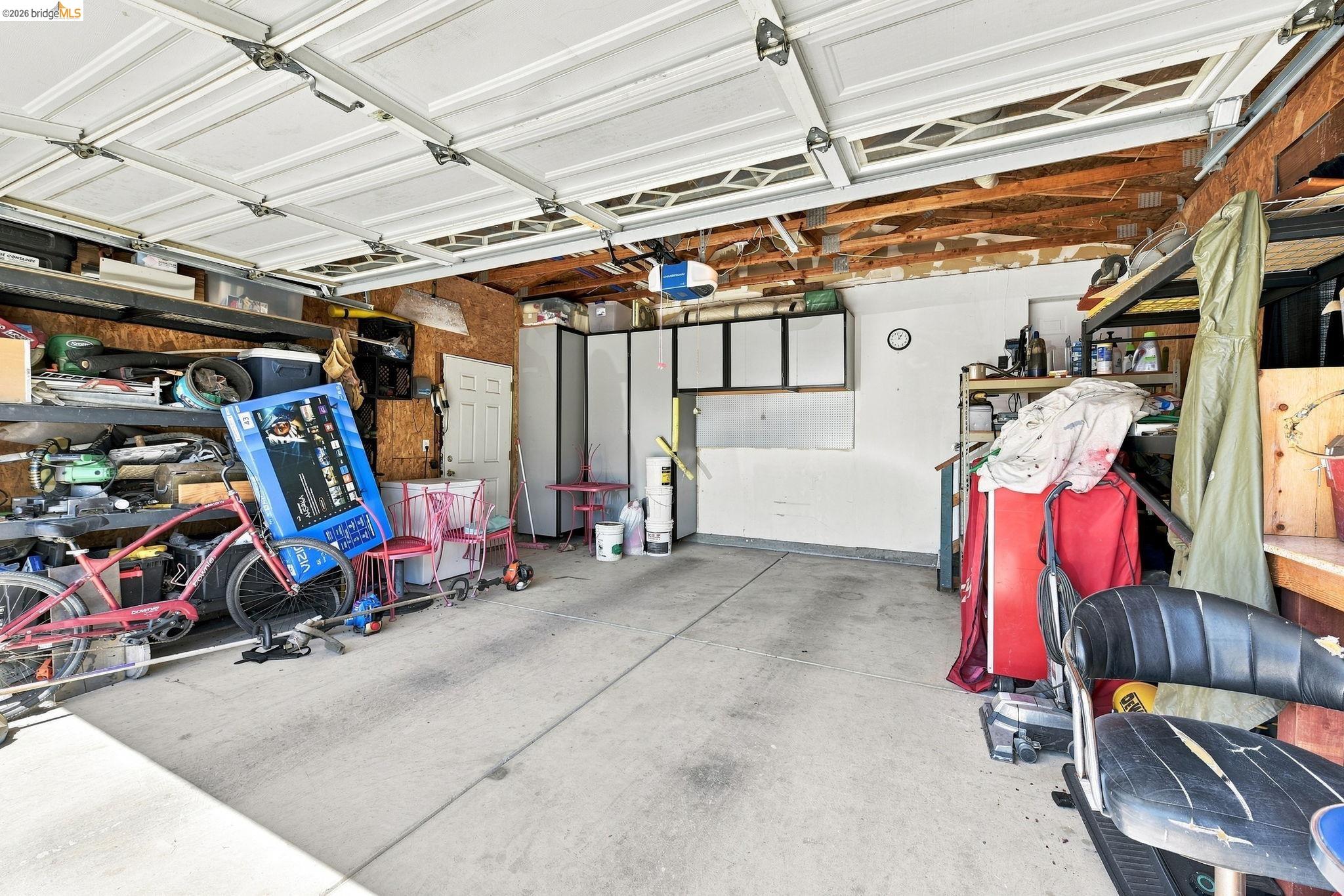 5685 Cody Dr