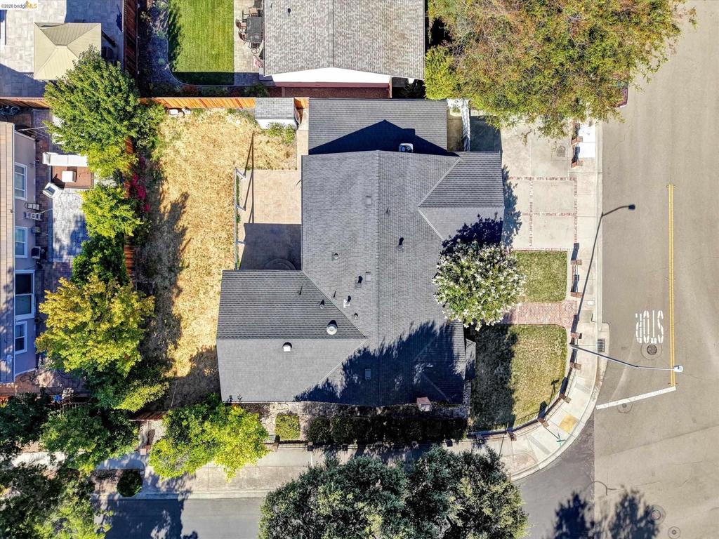 4793 Woodthrush Ct