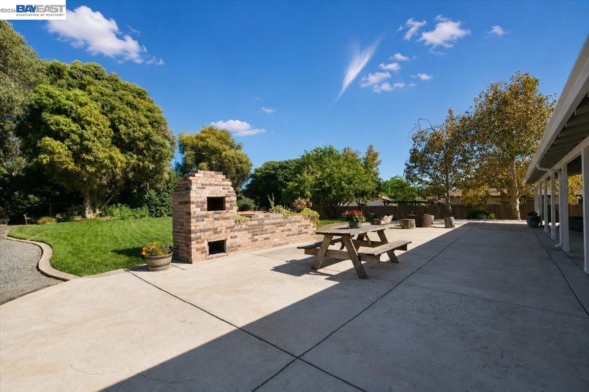 3360 Doyle Rd