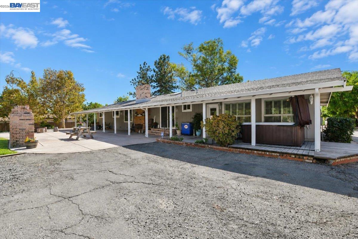3360 Doyle Rd
