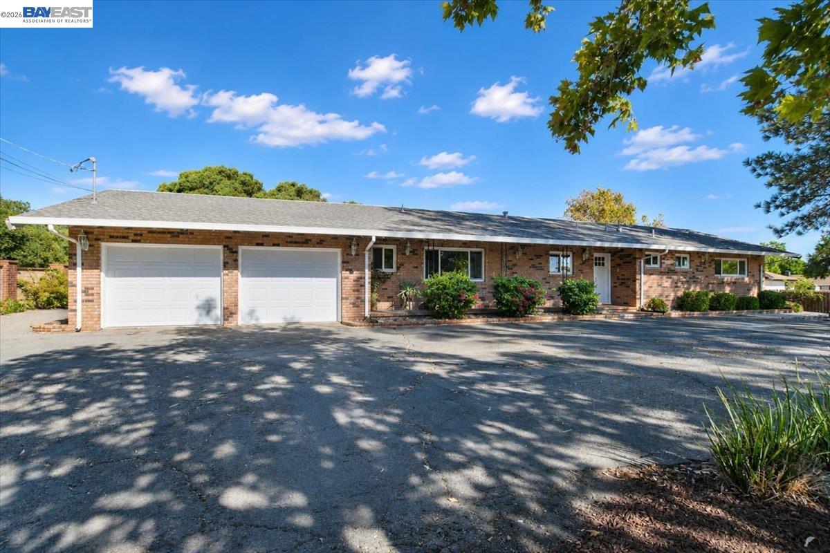 3360 Doyle Rd
