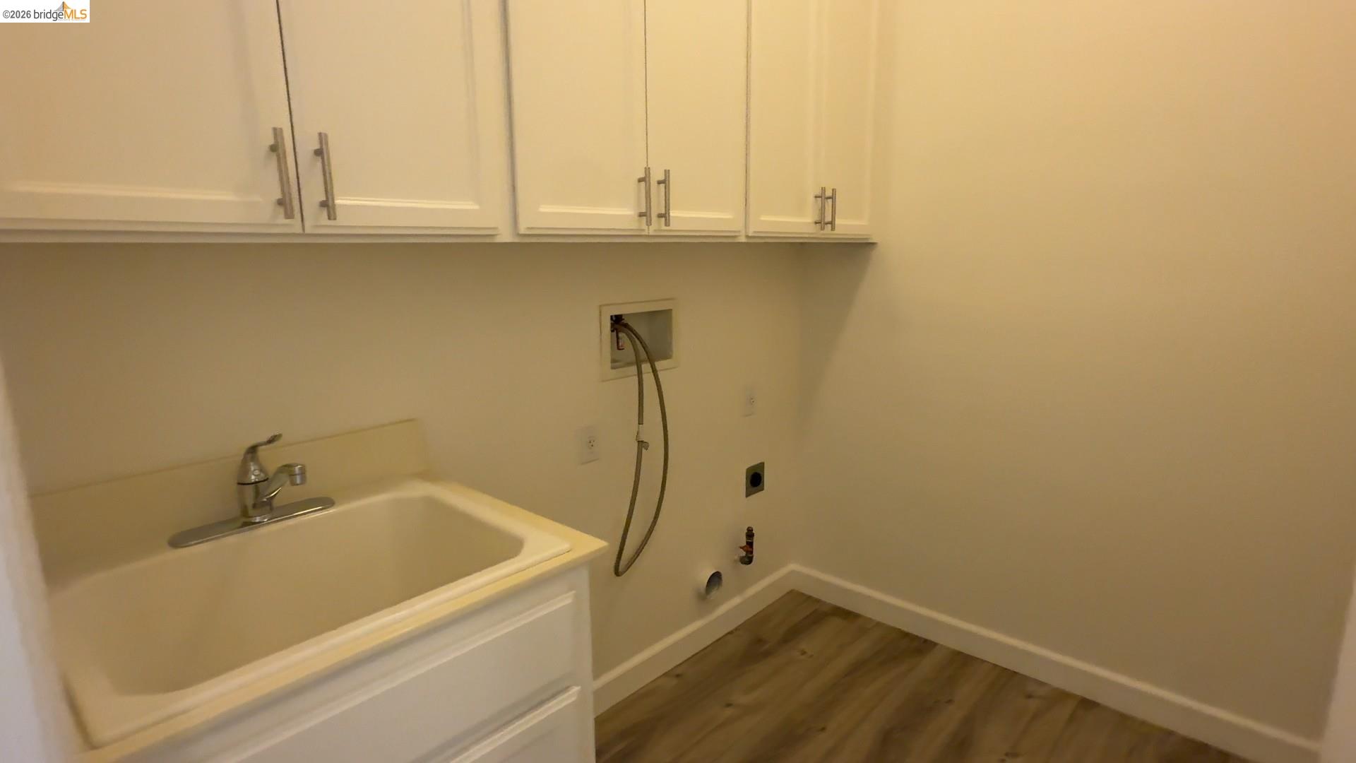 5556 Arcadia Cir