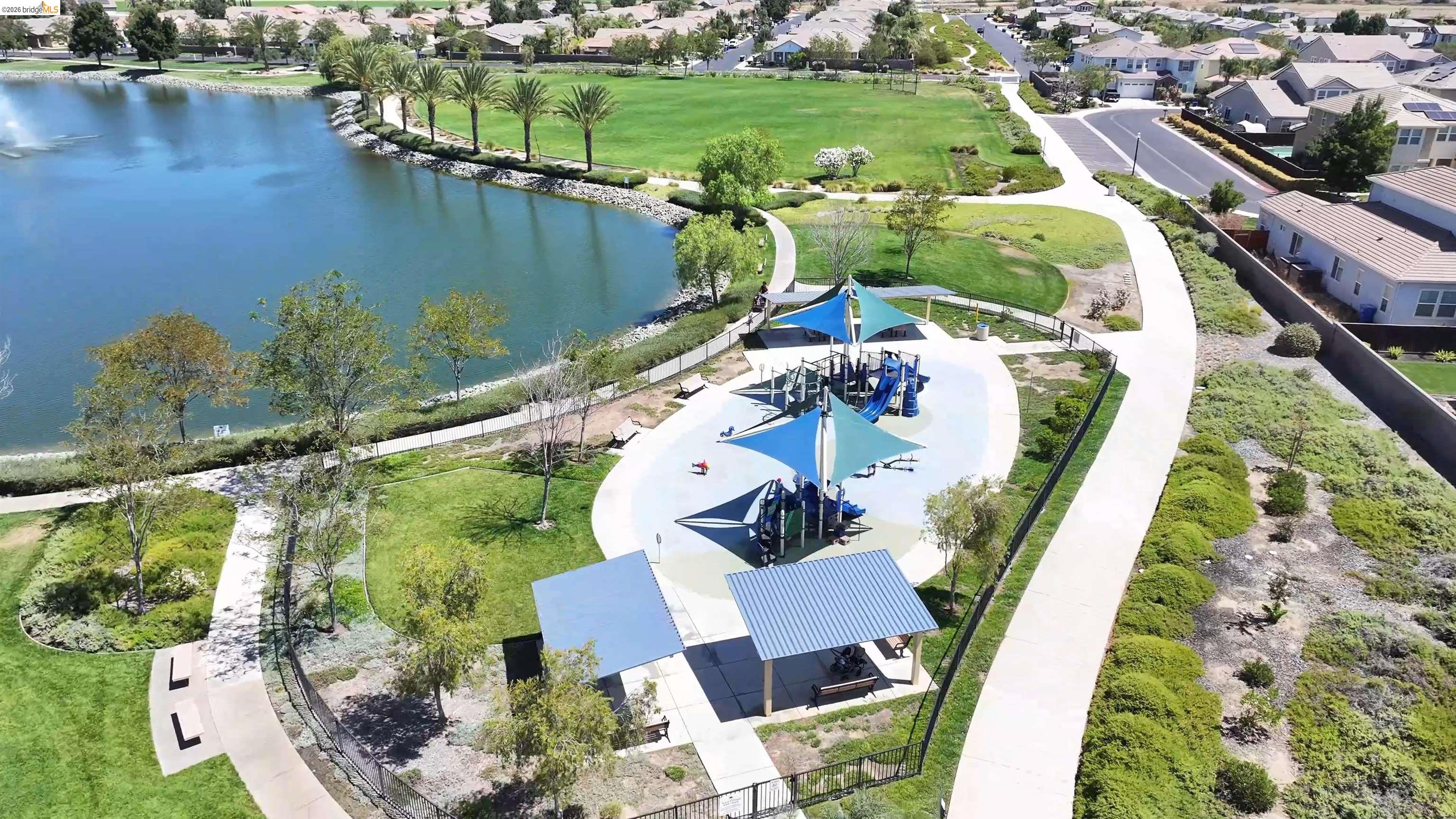 5556 Arcadia Cir