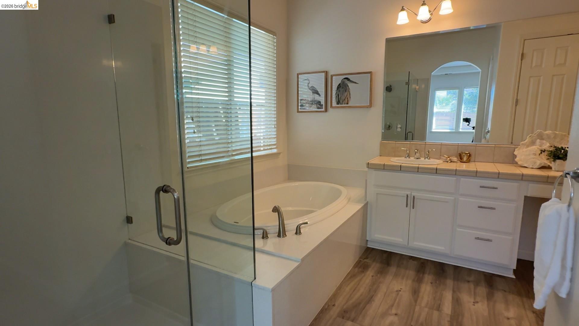 5556 Arcadia Cir