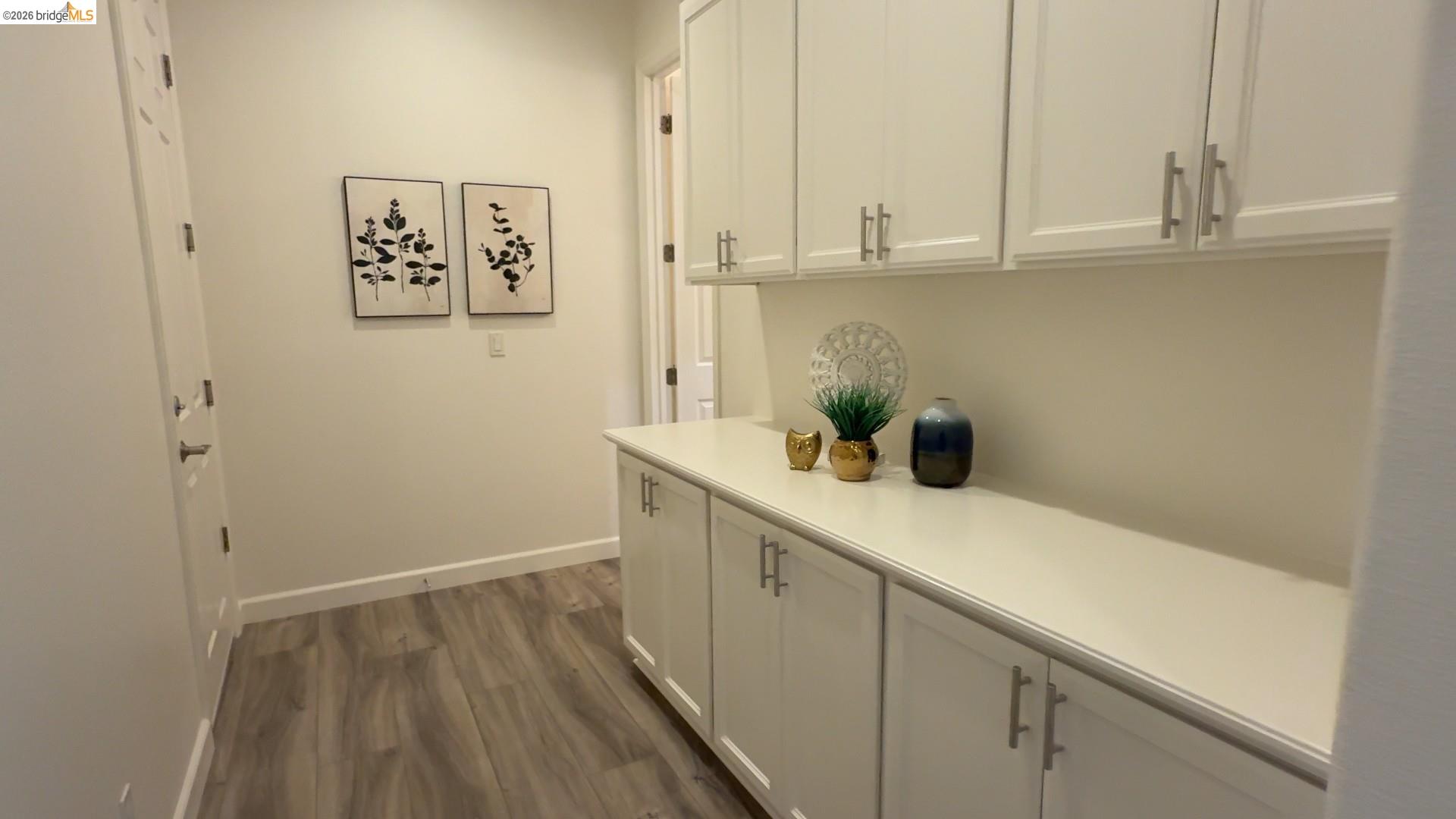 5556 Arcadia Cir