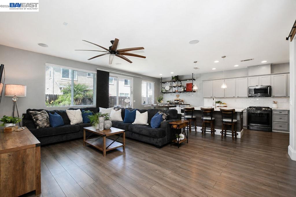 1312 Tuolumne Way