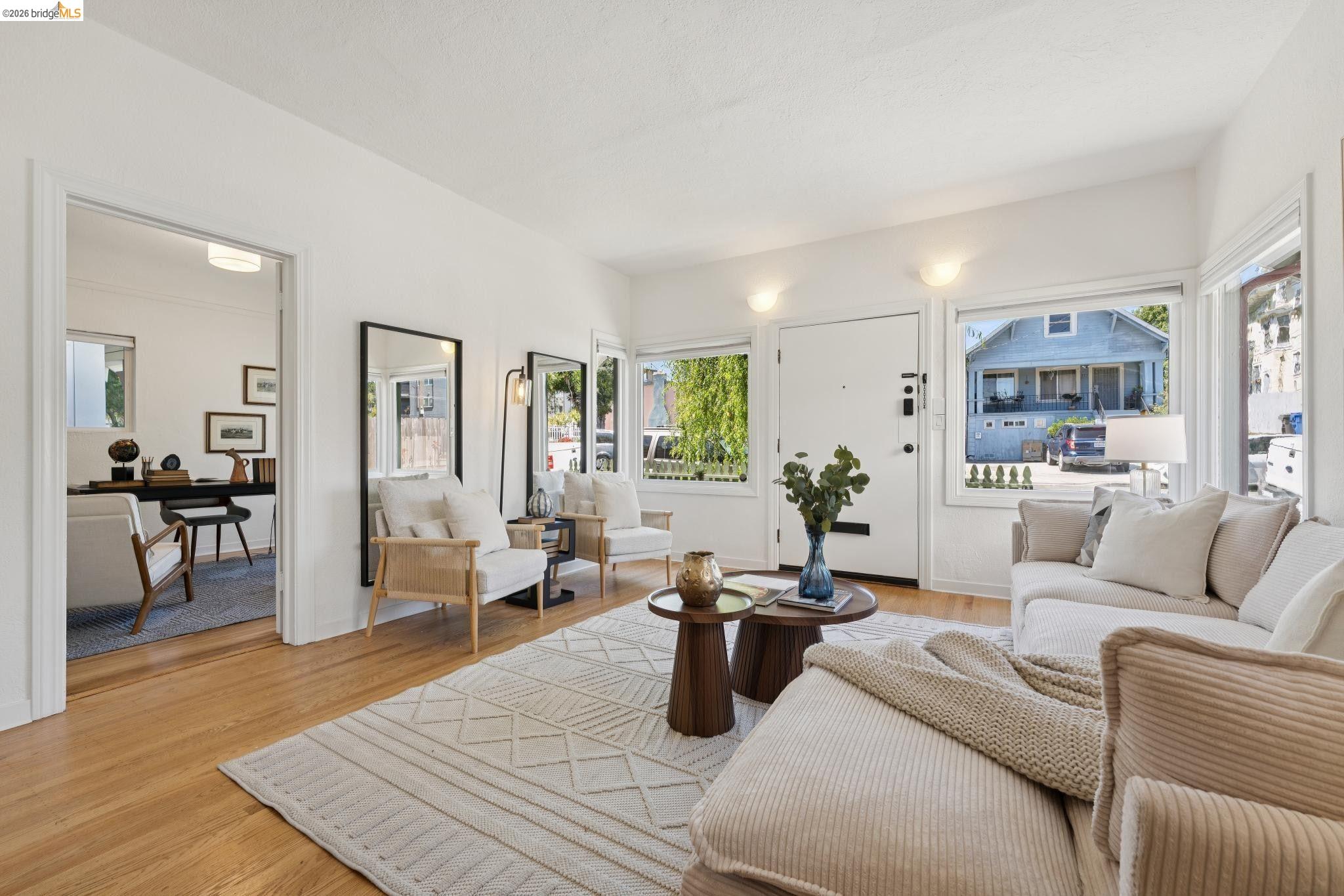 364 Lester Ave
