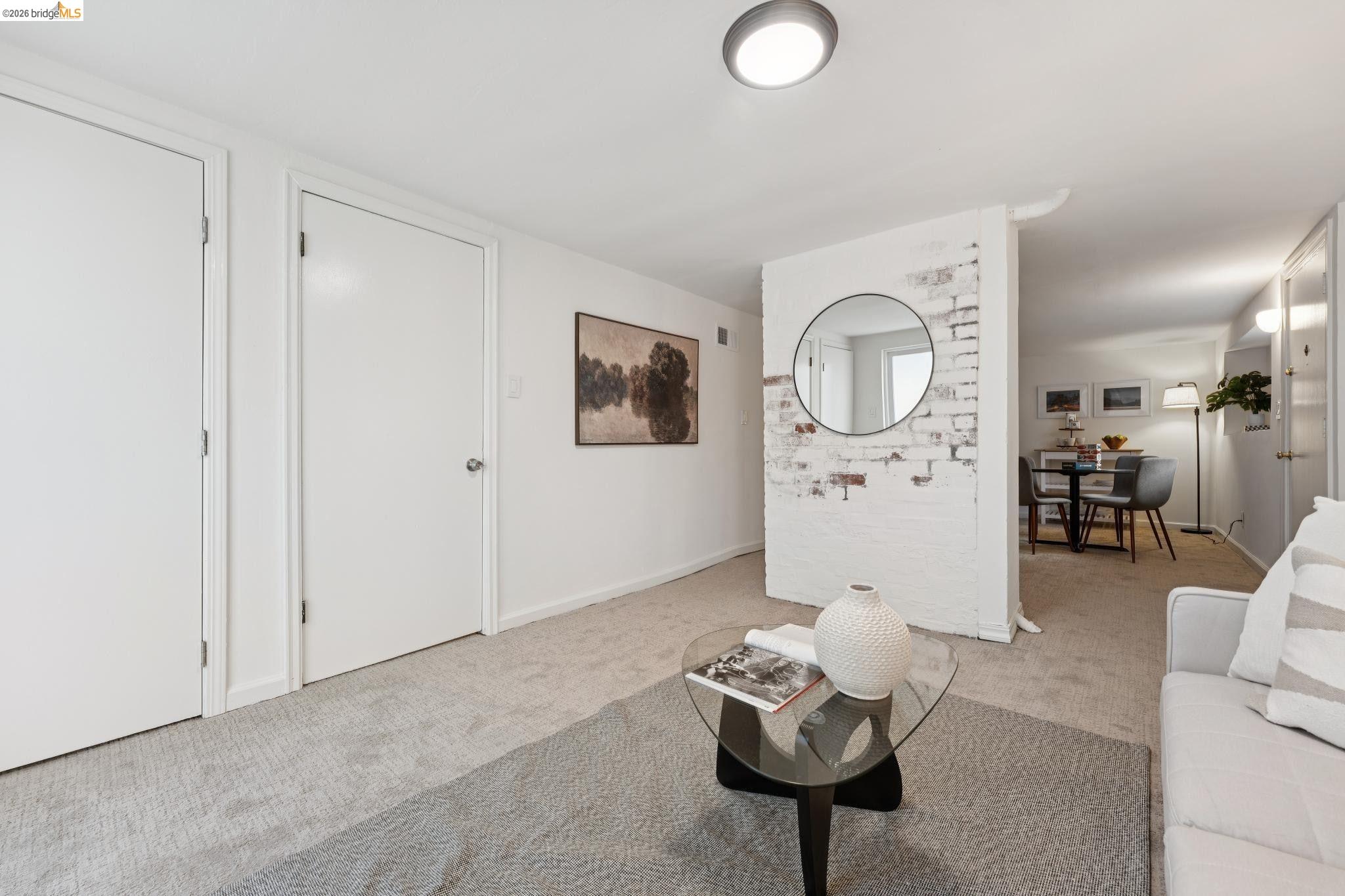 364 Lester Ave