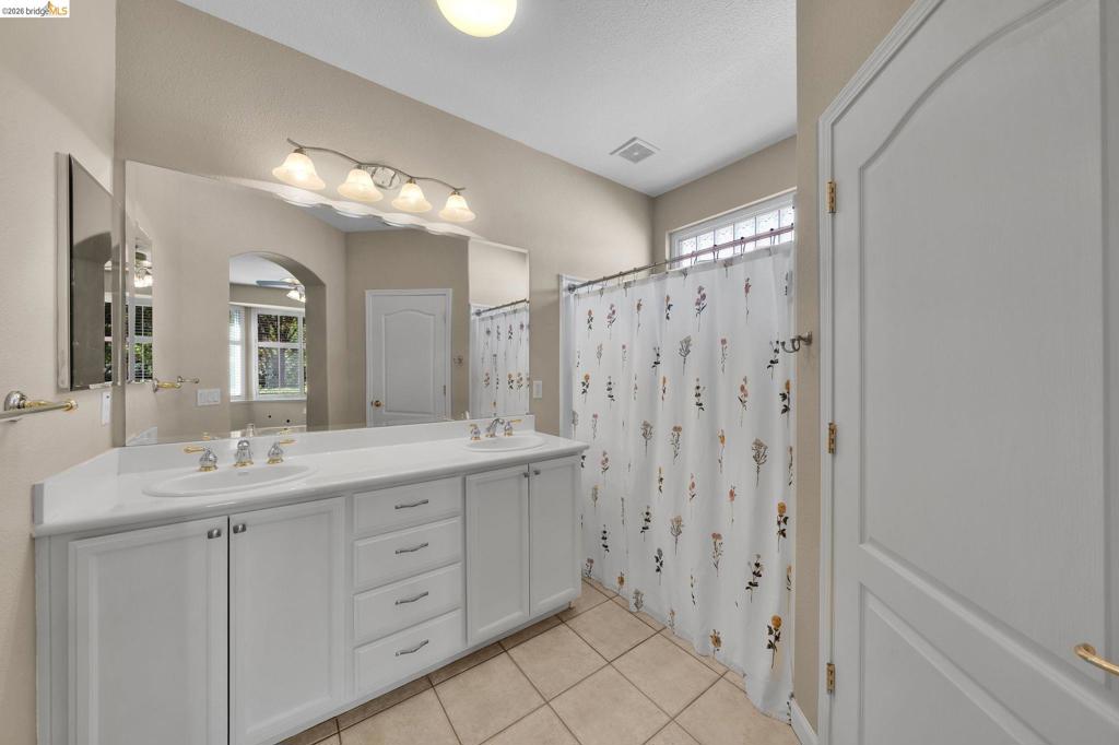 297 Baldwin Dr