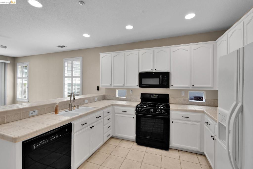 297 Baldwin Dr