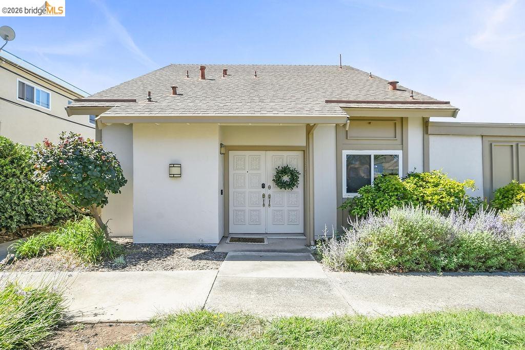 4874 Wolf Way
