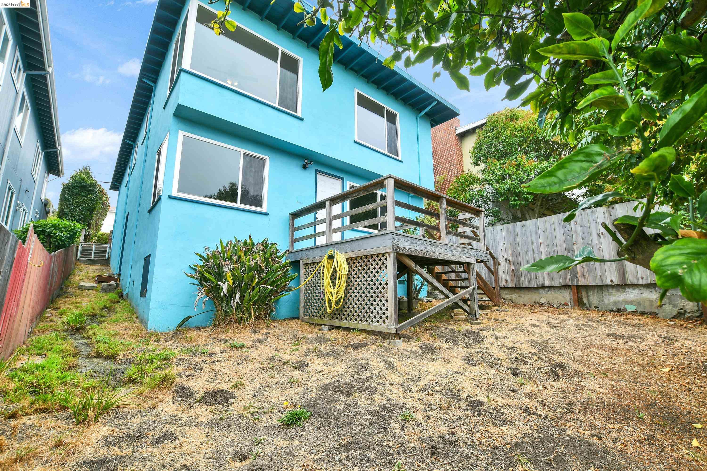 6556 Claremont Ave